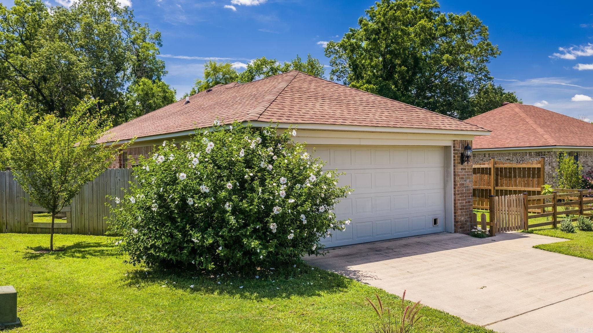 3385 Homestead Rd.  Conway, AR