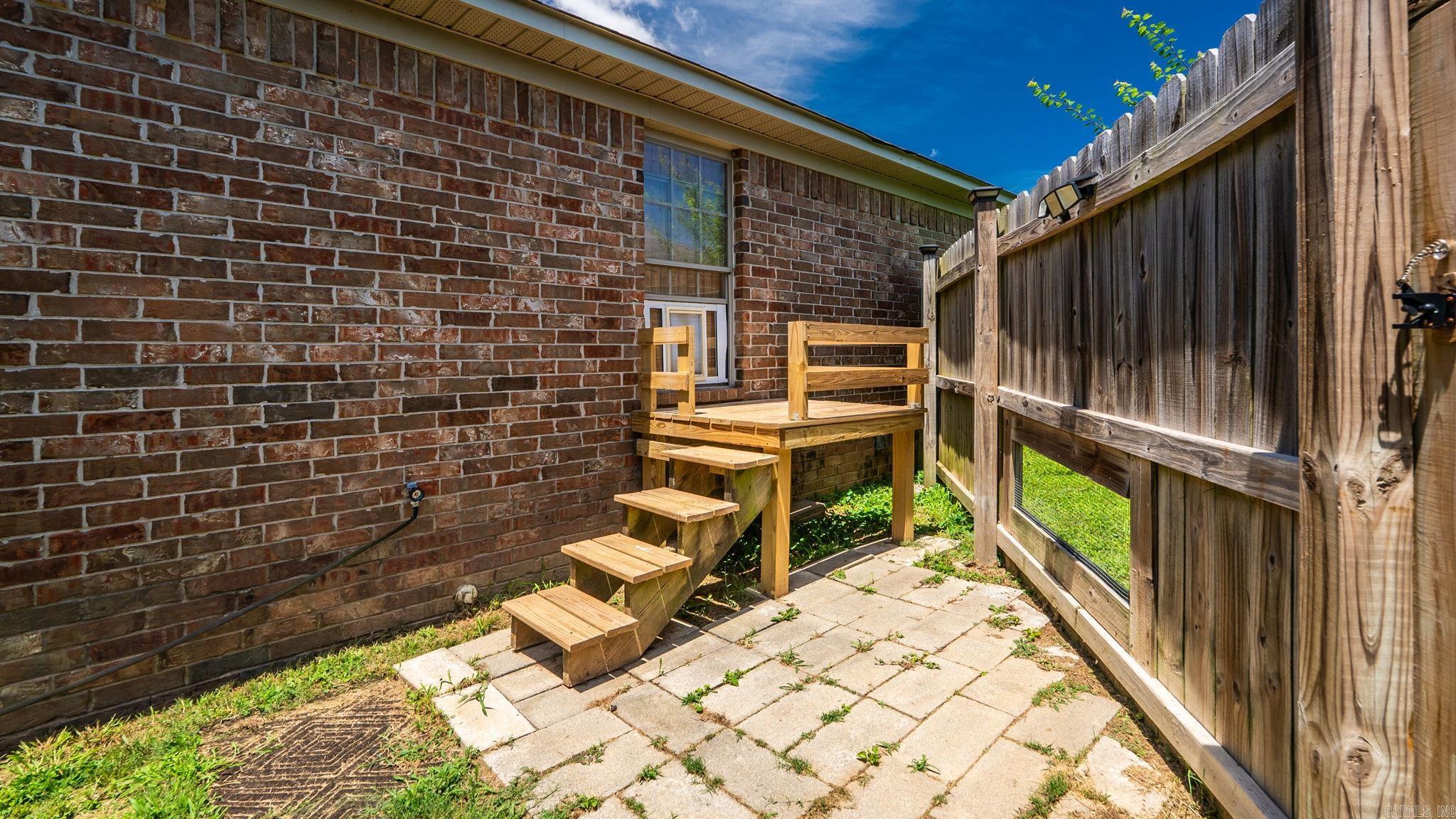 3385 Homestead Rd.  Conway, AR