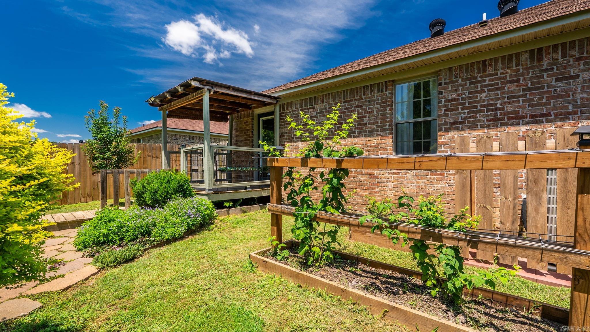 3385 Homestead Rd.  Conway, AR