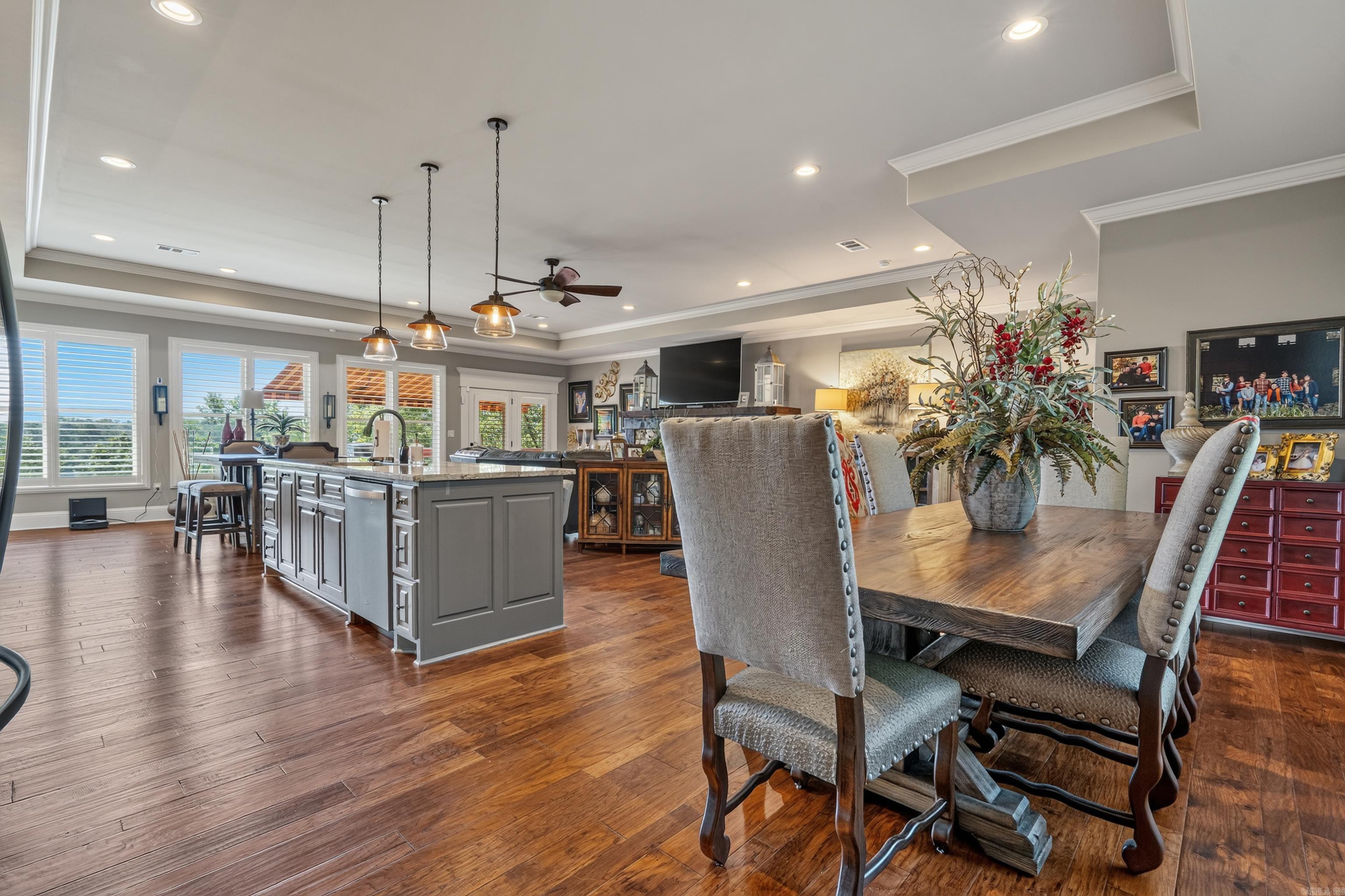 156 West Mountain View Circle  Hot Springs, AR