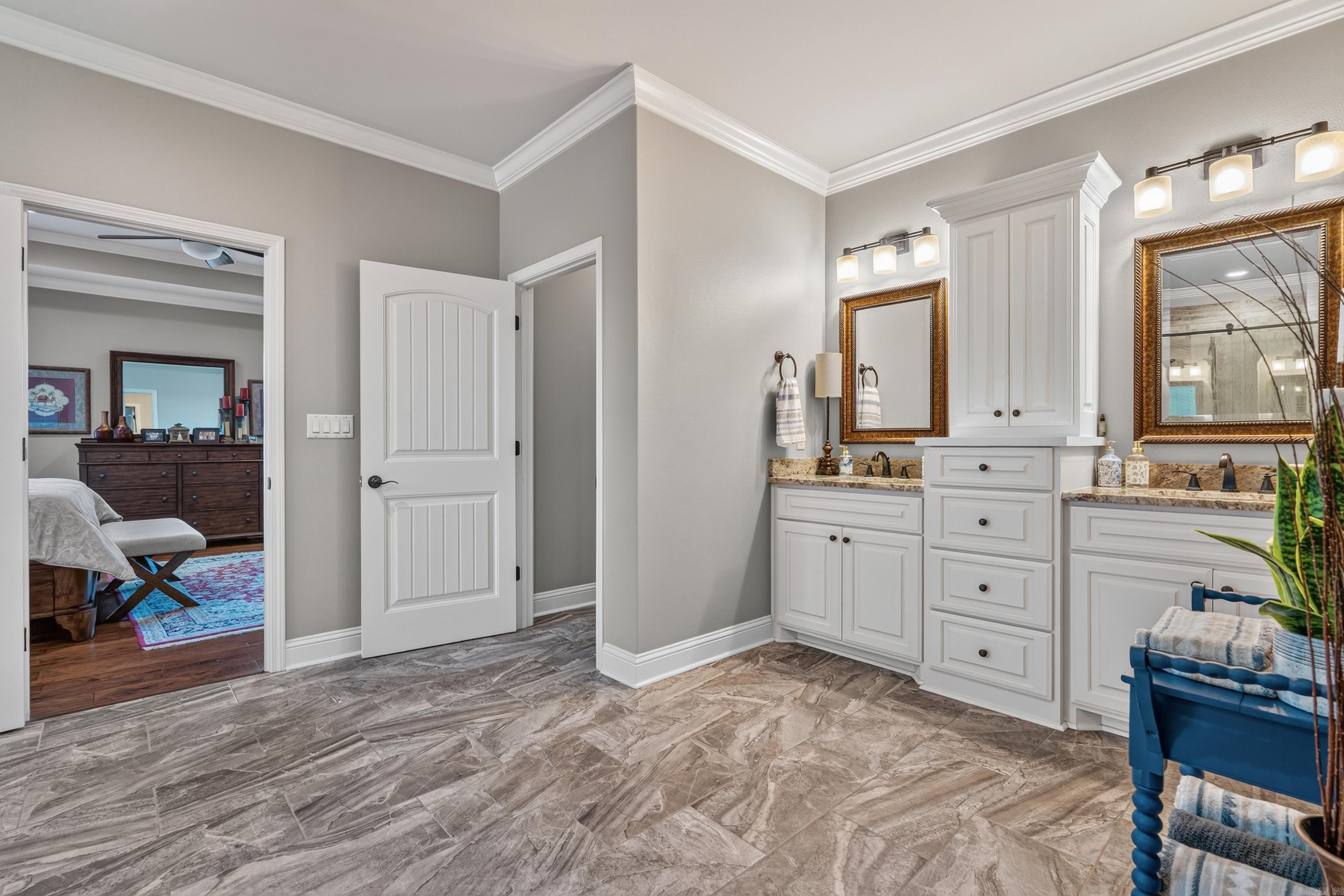 156 West Mountain View Circle  Hot Springs, AR