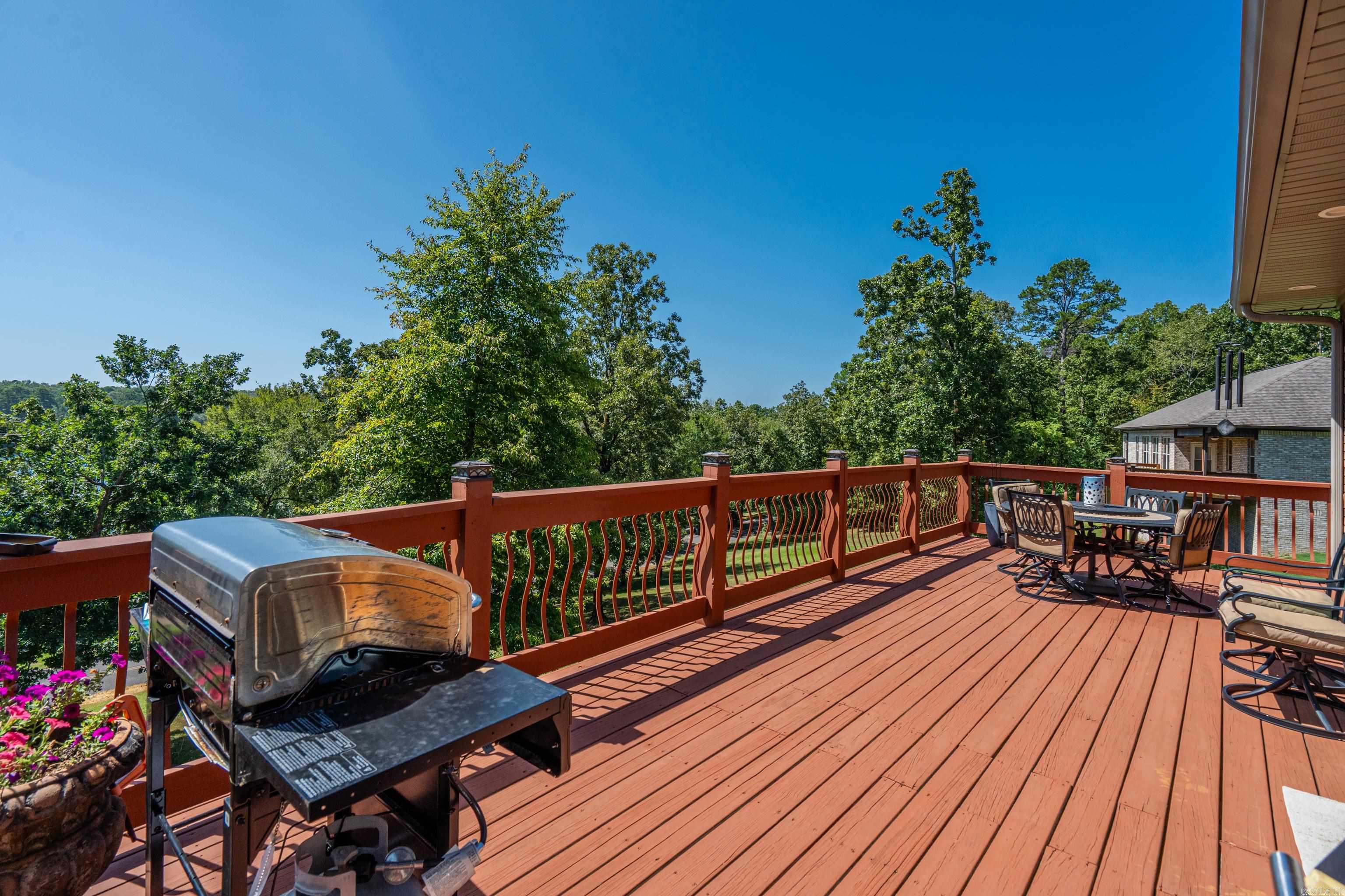 156 West Mountain View Circle  Hot Springs, AR