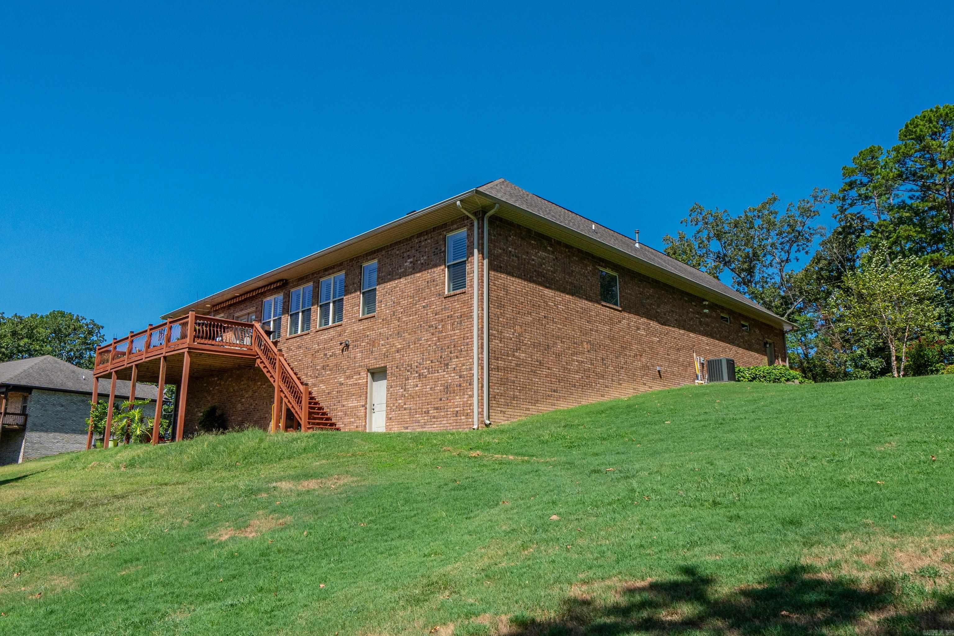 156 West Mountain View Circle  Hot Springs, AR