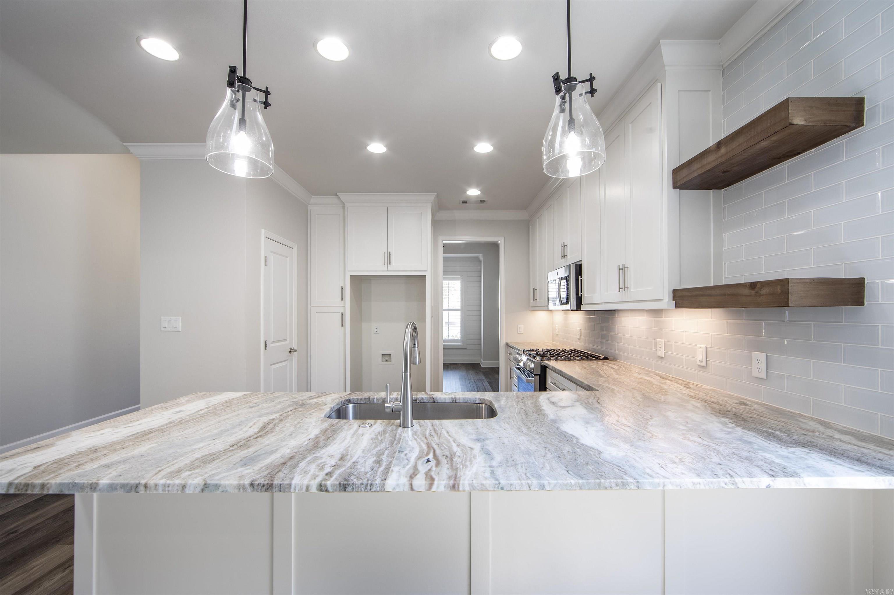 5 Saffron  Little Rock, AR