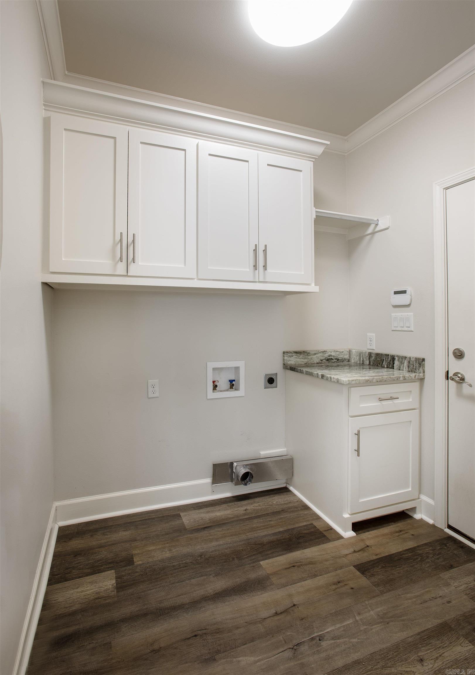 5 Saffron  Little Rock, AR