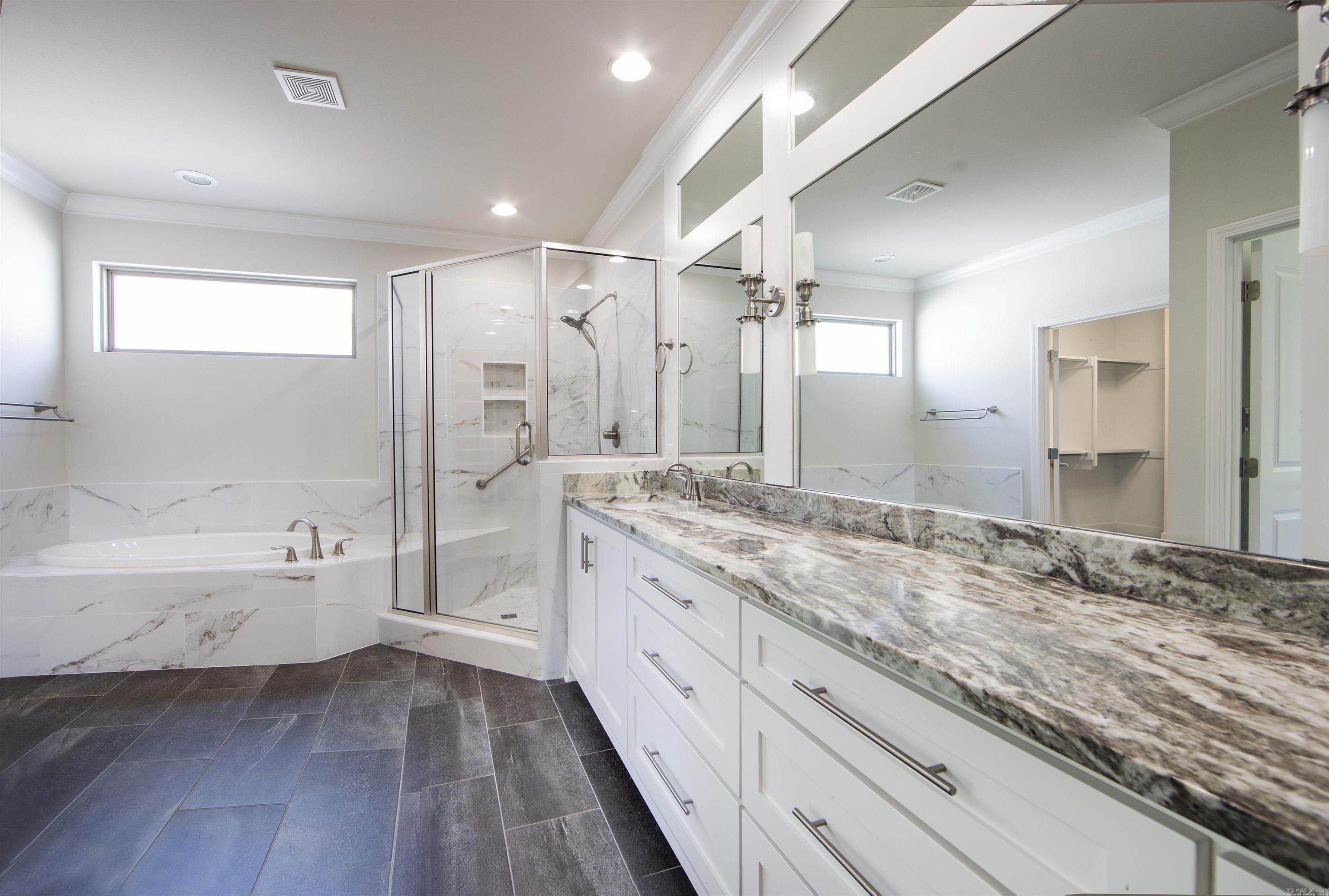 5 Saffron  Little Rock, AR