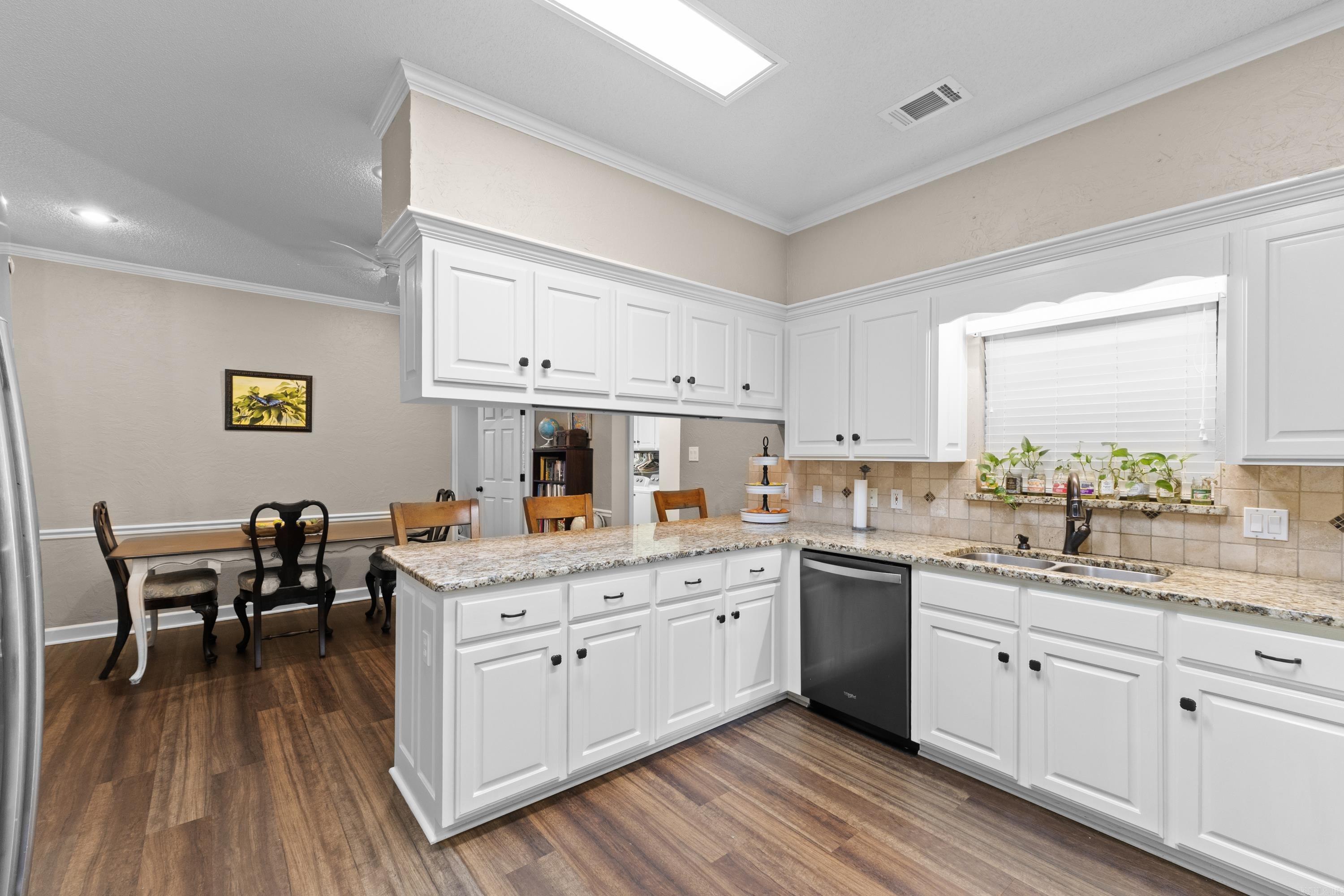1515 John Ed  Conway, AR