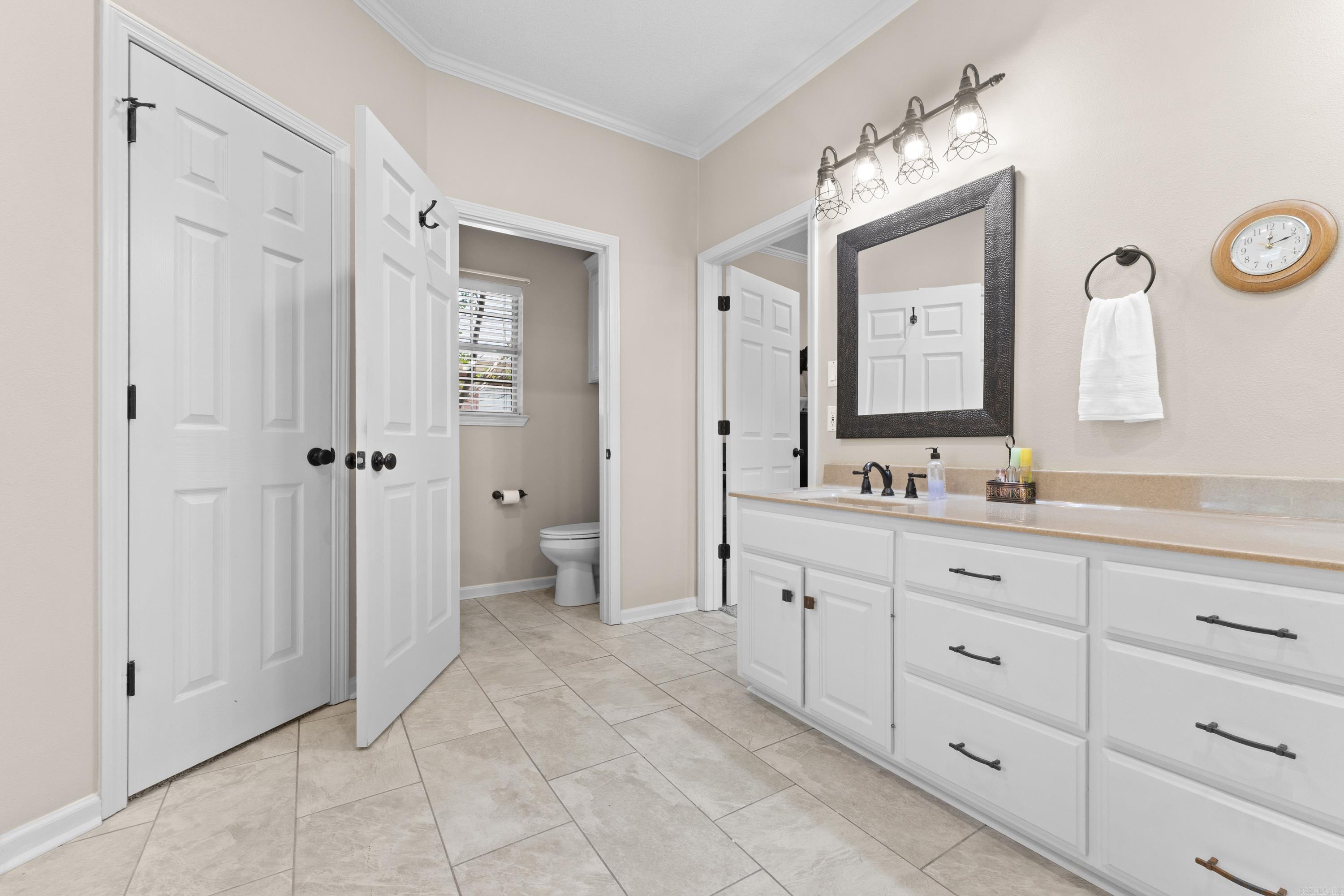 1515 John Ed  Conway, AR