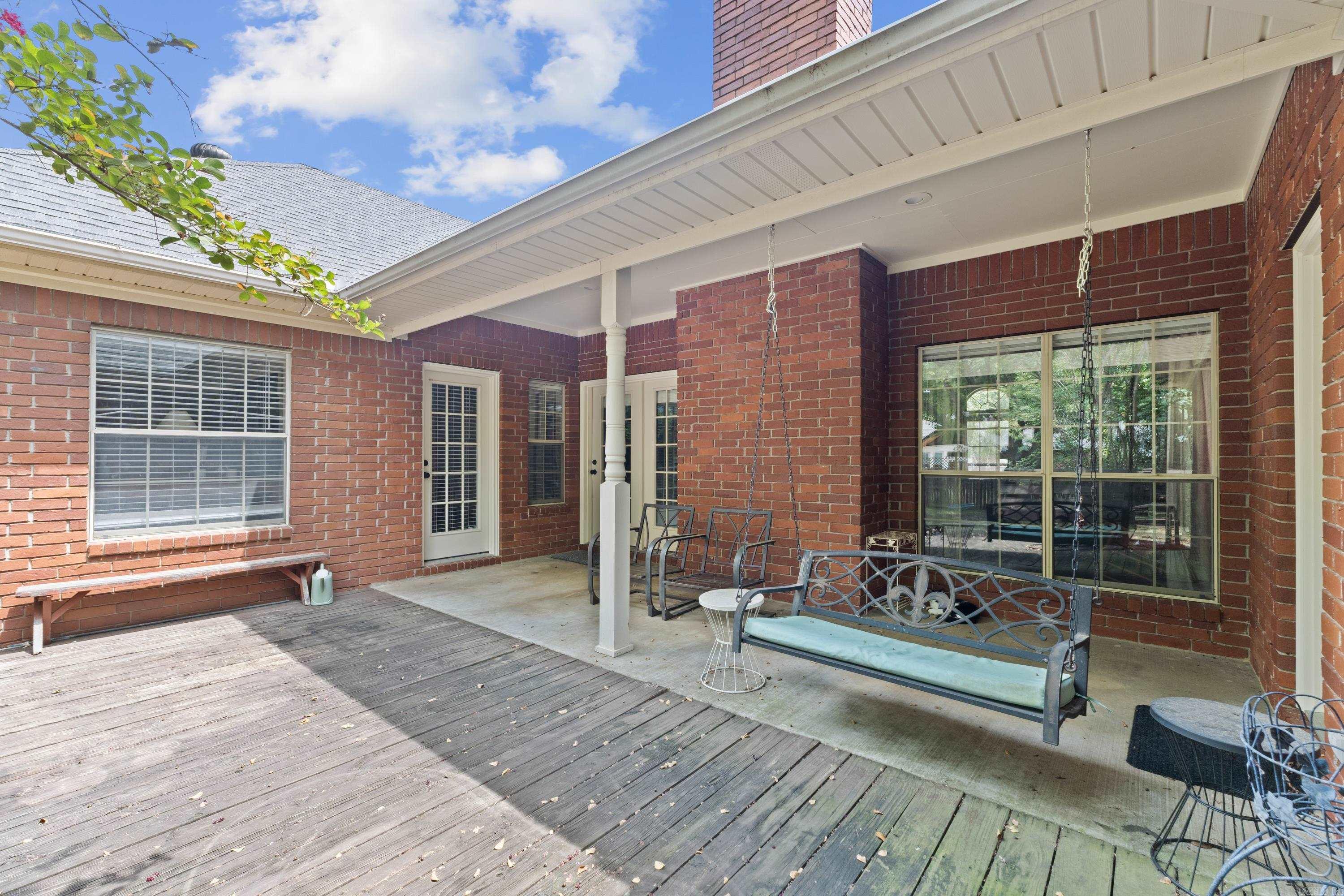 1515 John Ed  Conway, AR