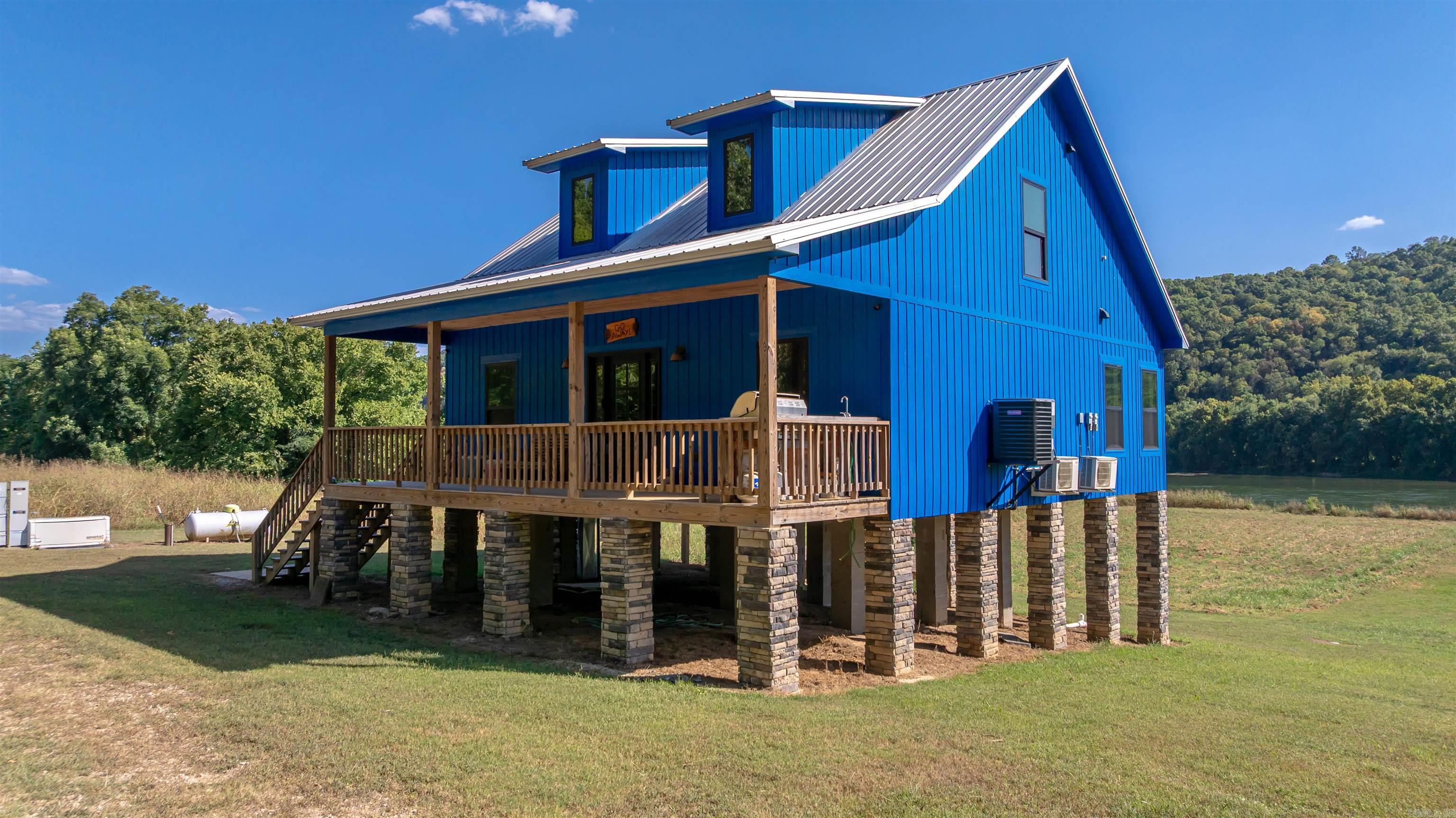 3780  River Road  Guion, AR