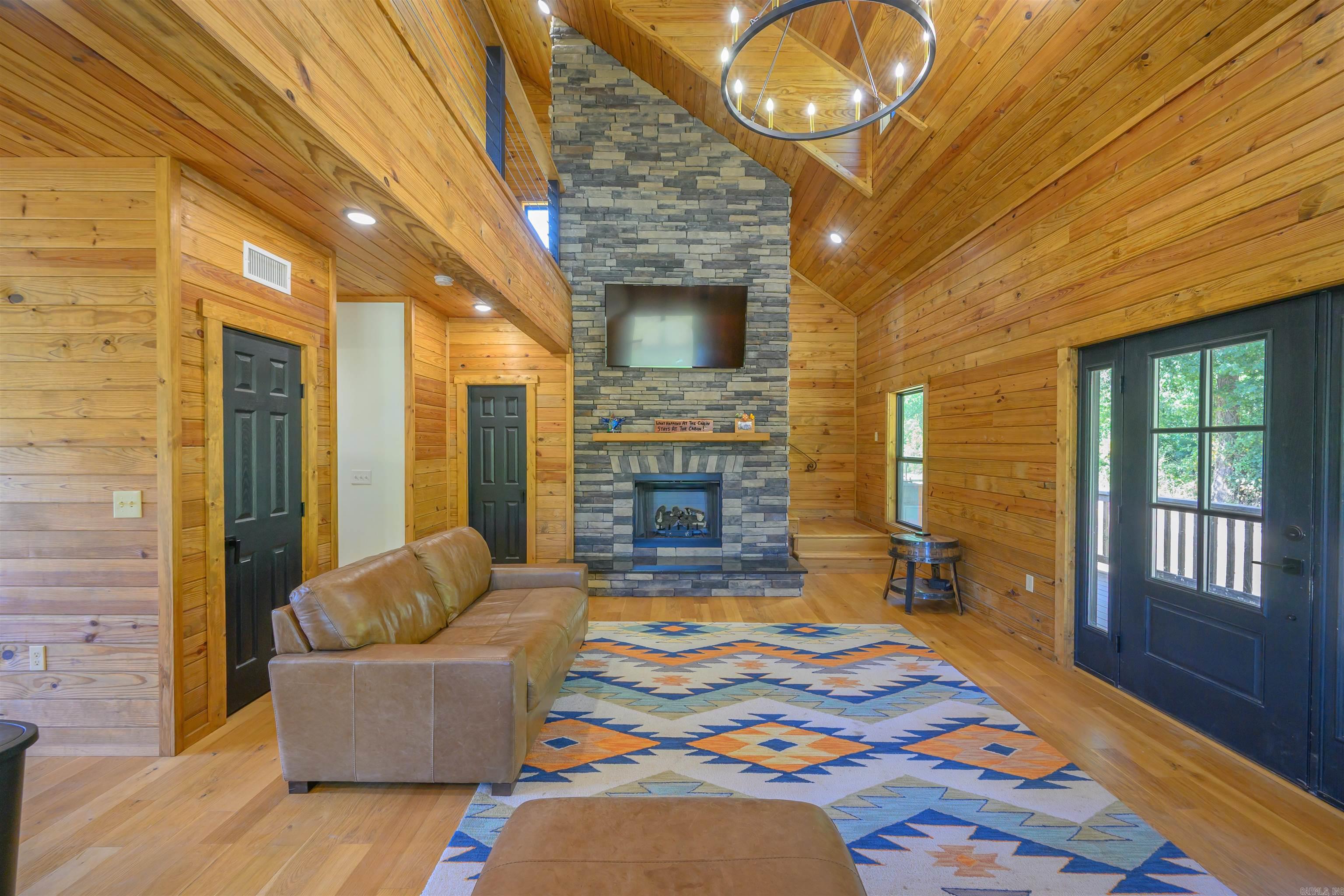 3780 River Road  Guion, AR