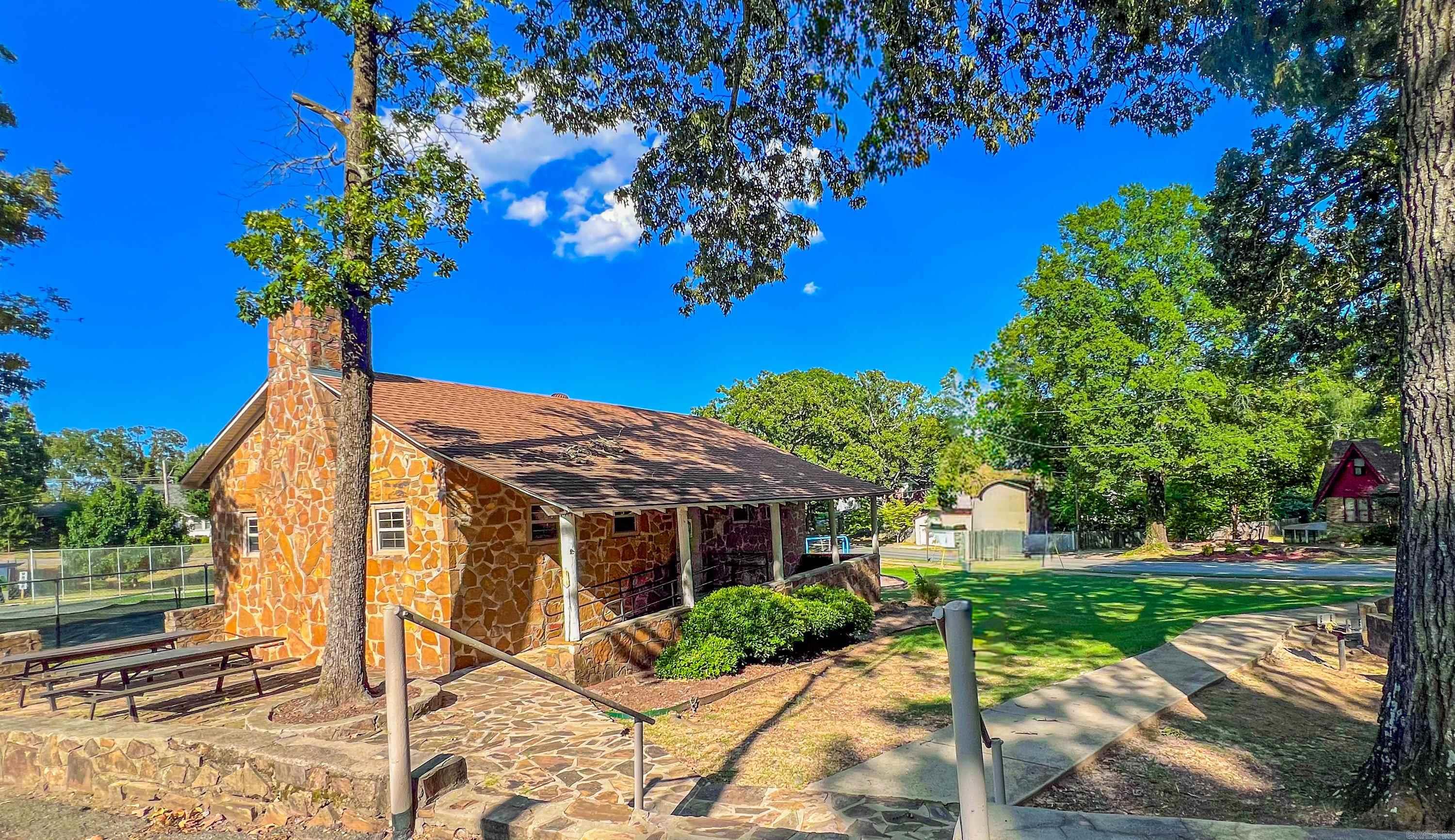 217 East E Ave  North Little Rock, AR