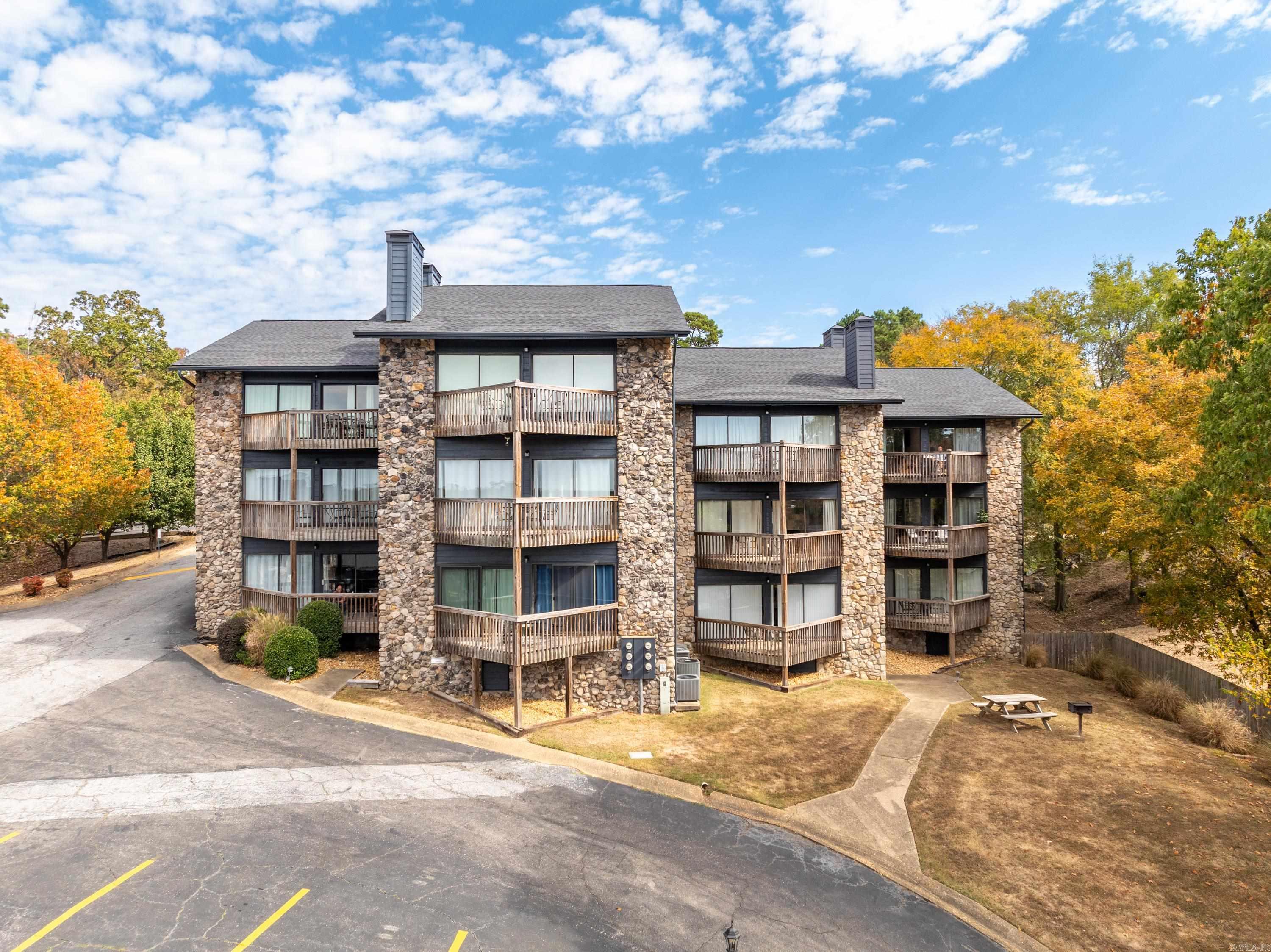 203  Stearns  Hot Springs, AR