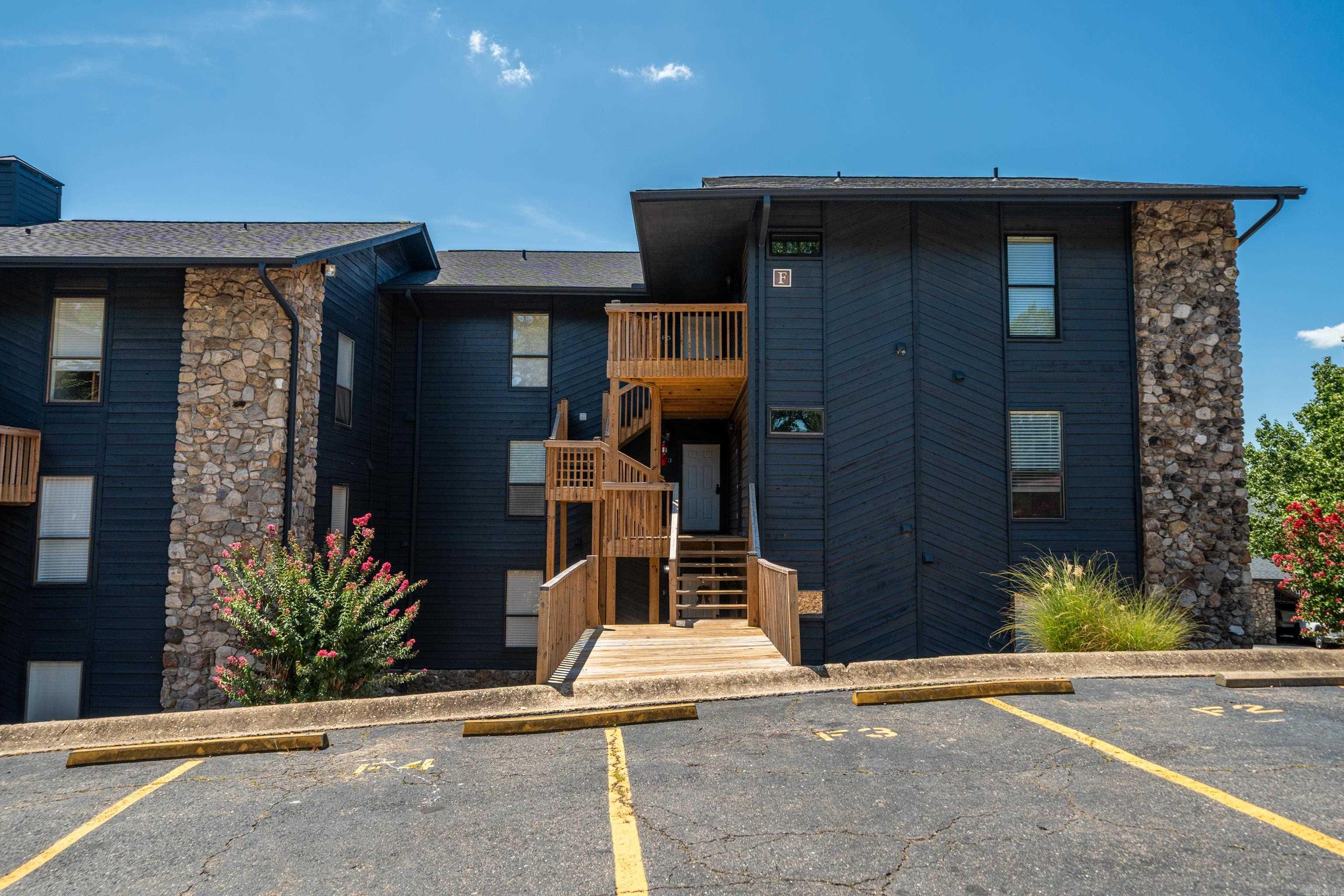 203 Stearns  Hot Springs, AR
