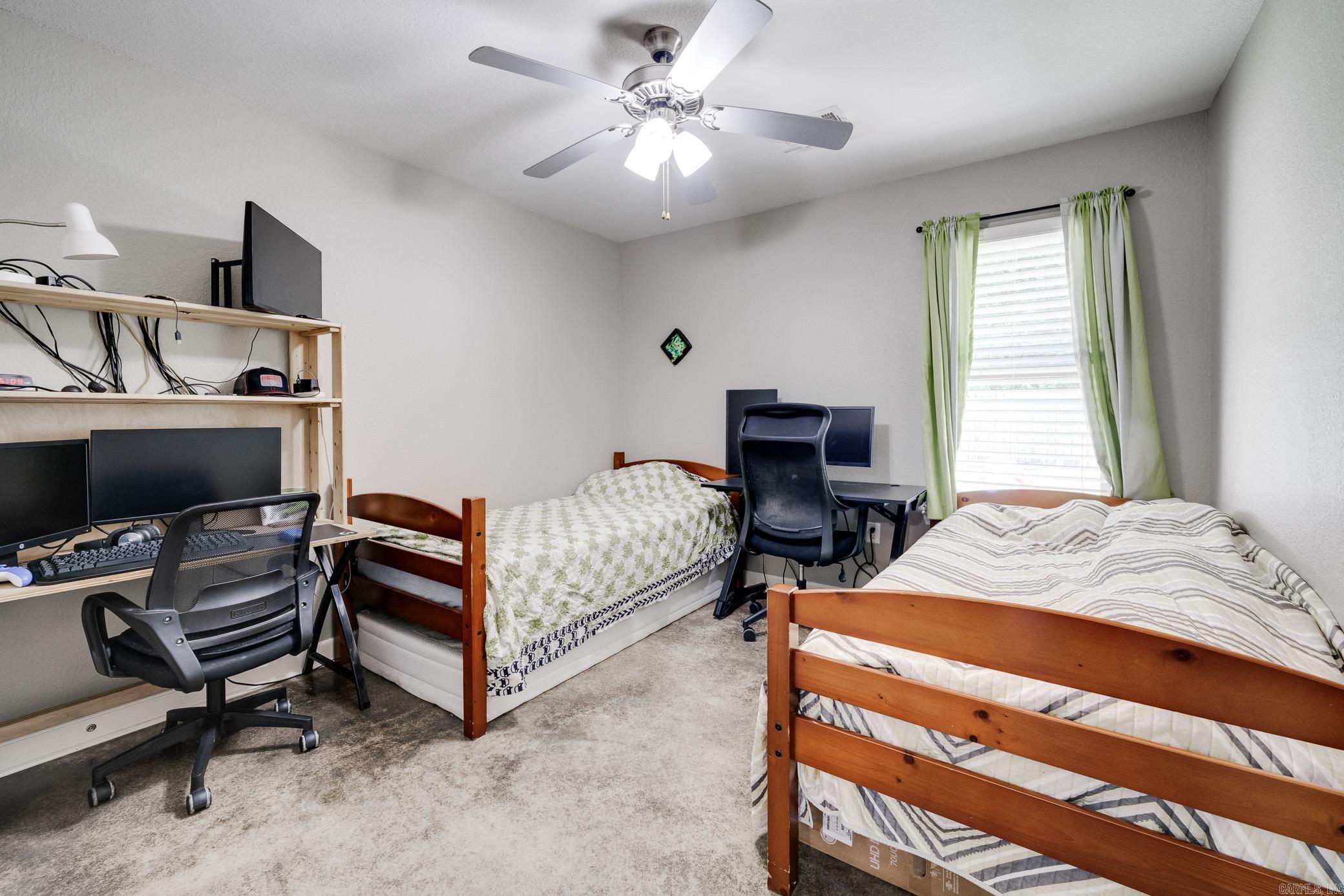 1375 Acuff  Conway, AR