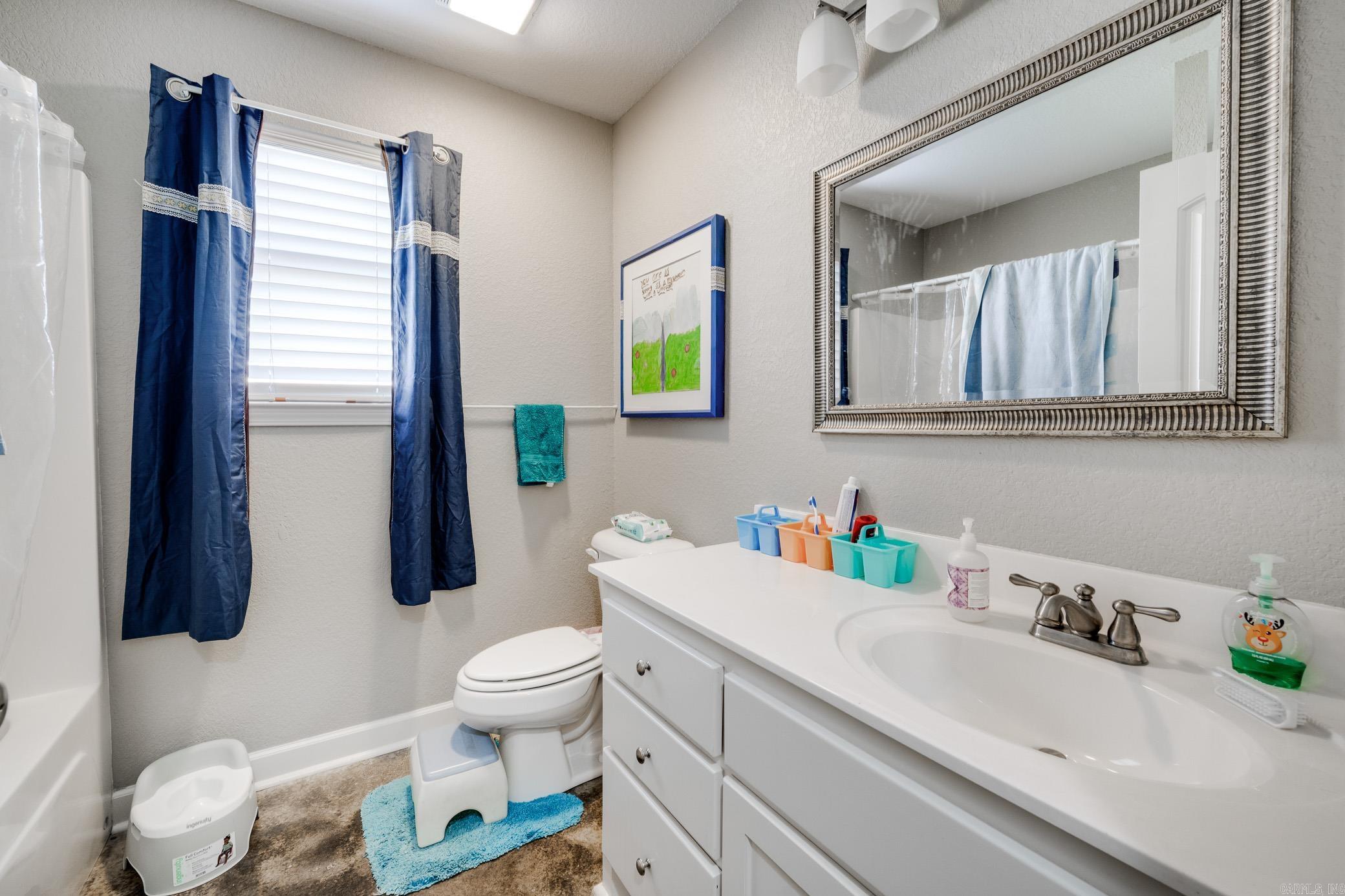 1375 Acuff  Conway, AR