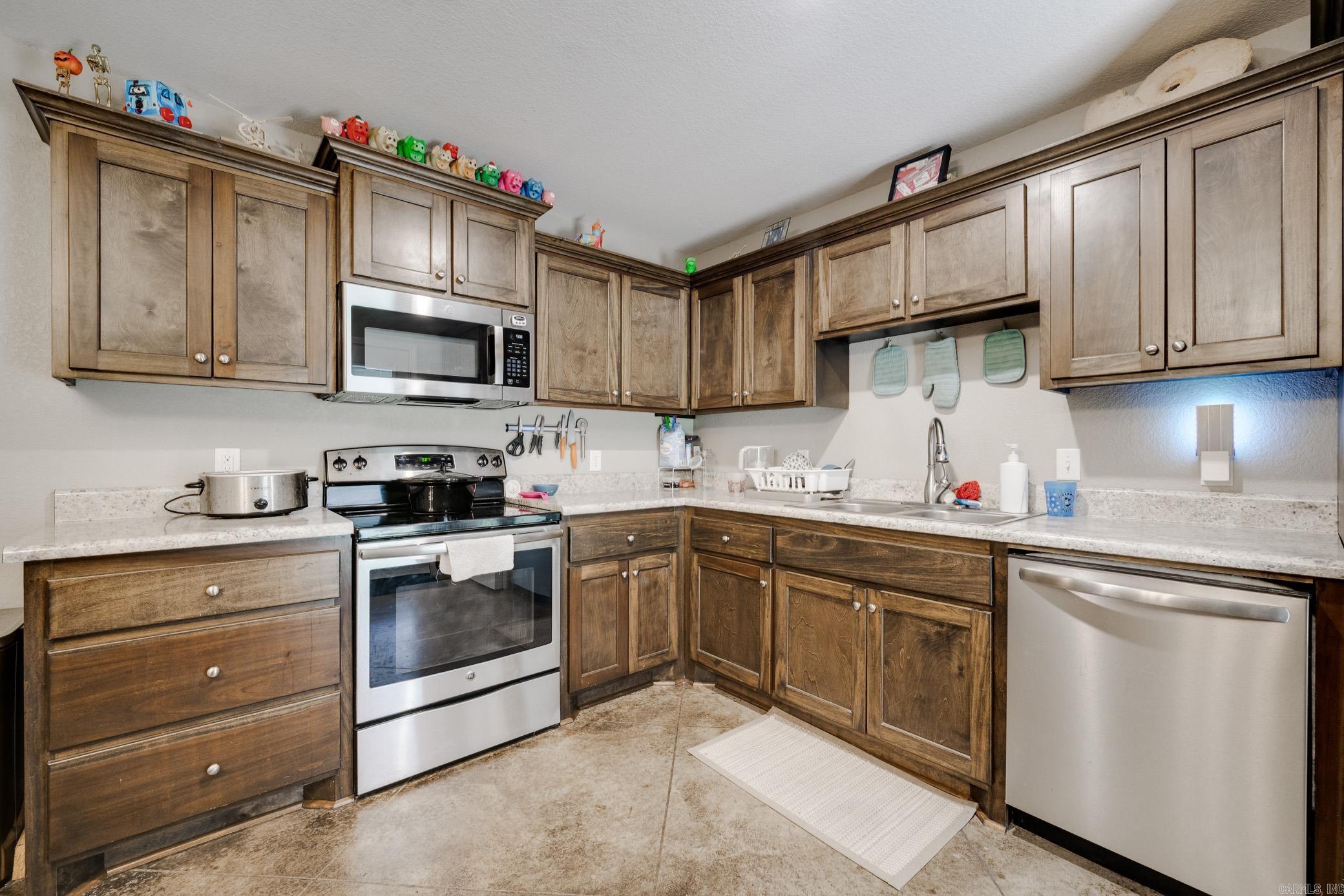 1375 Acuff  Conway, AR