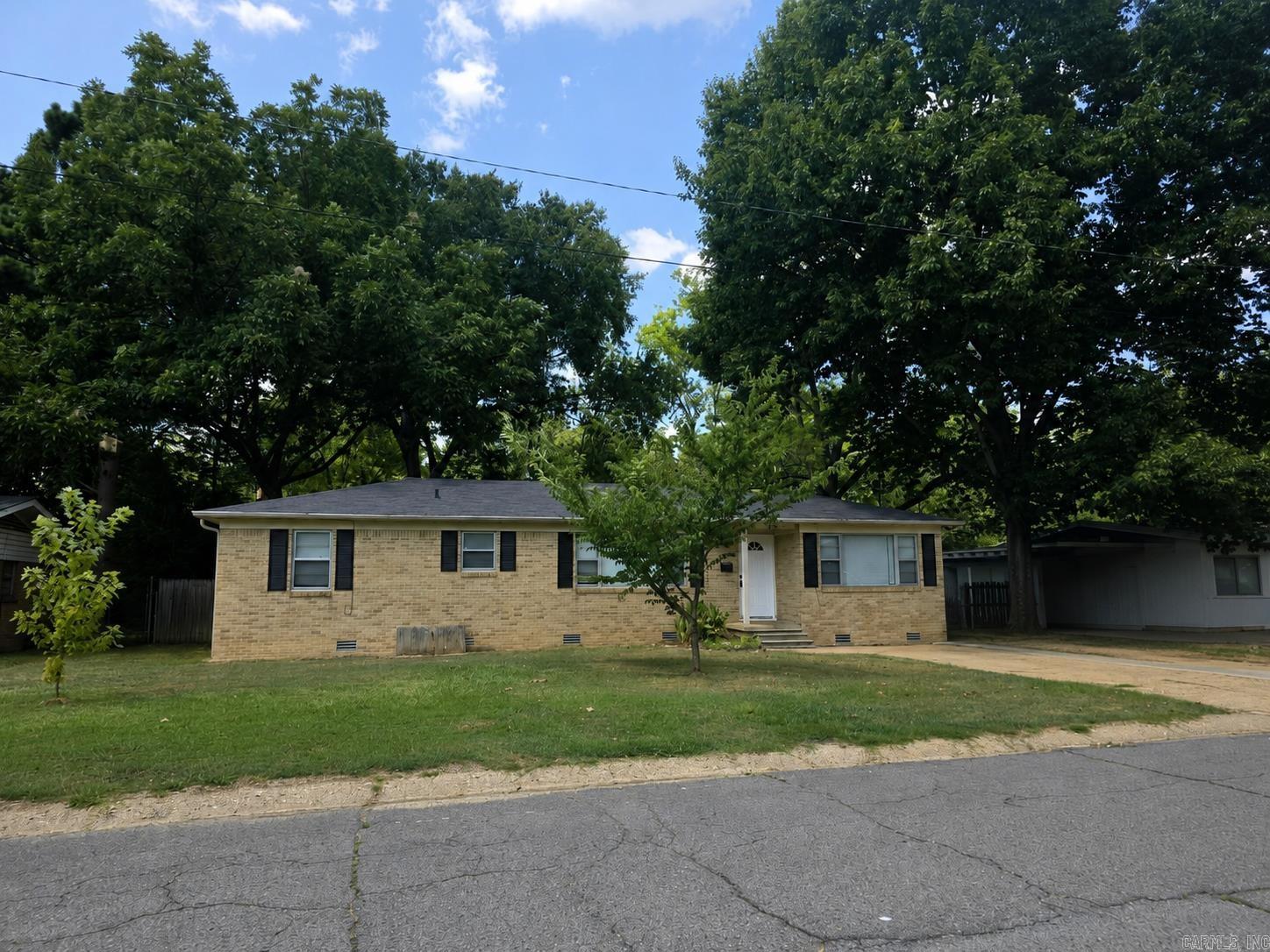 2106  Independence  Conway, AR