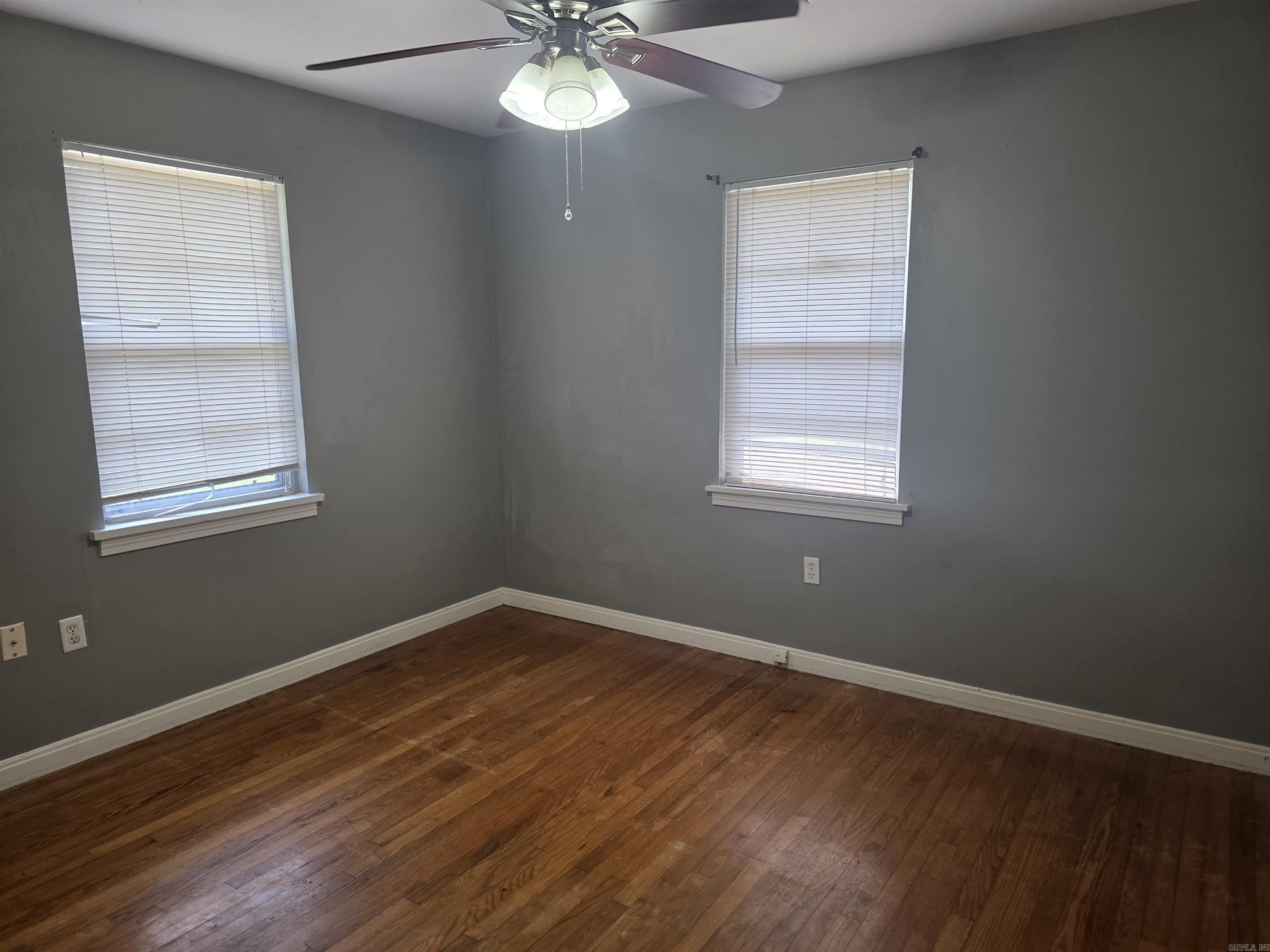 2106 Independence  Conway, AR