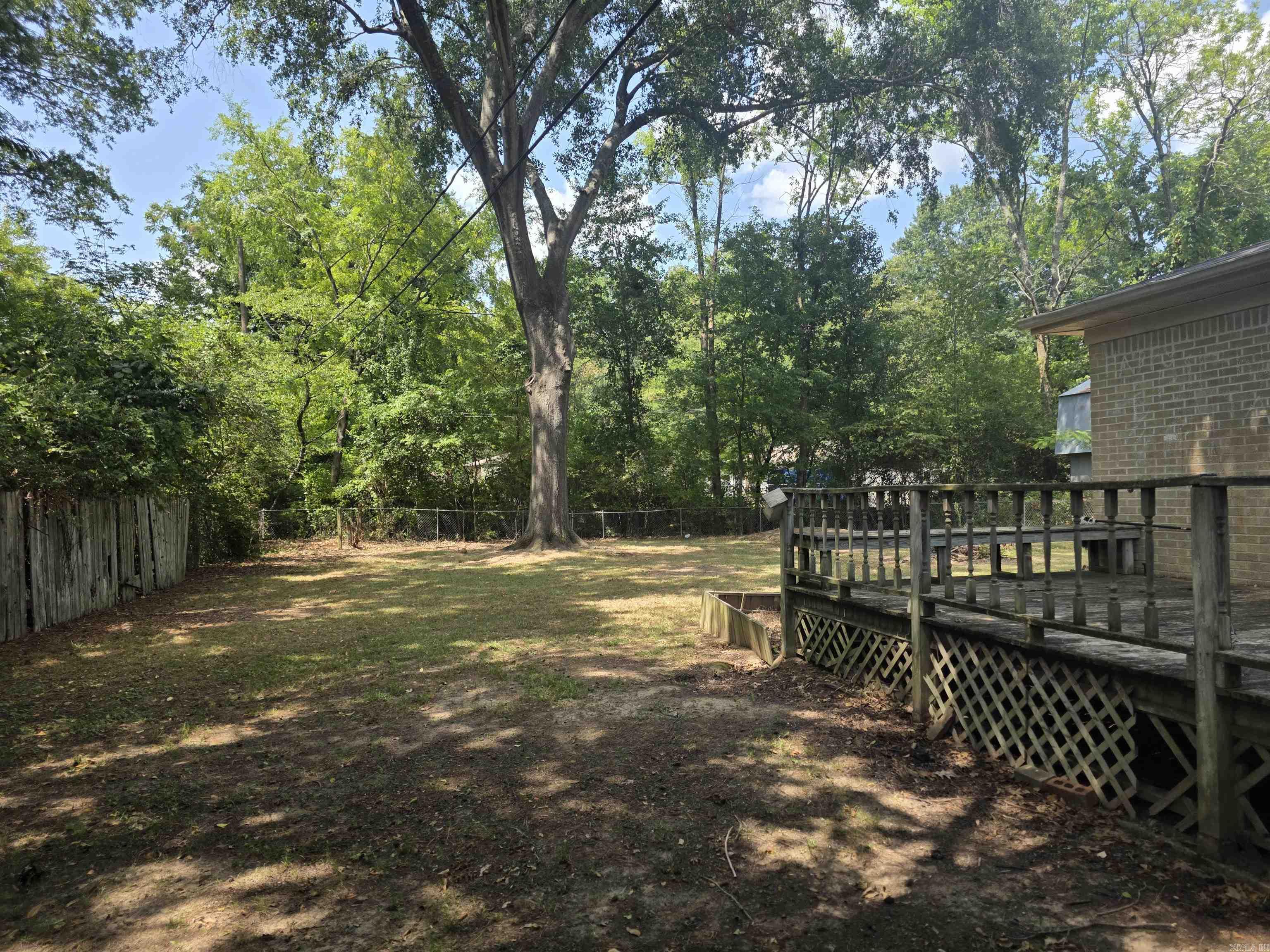 2106 Independence  Conway, AR