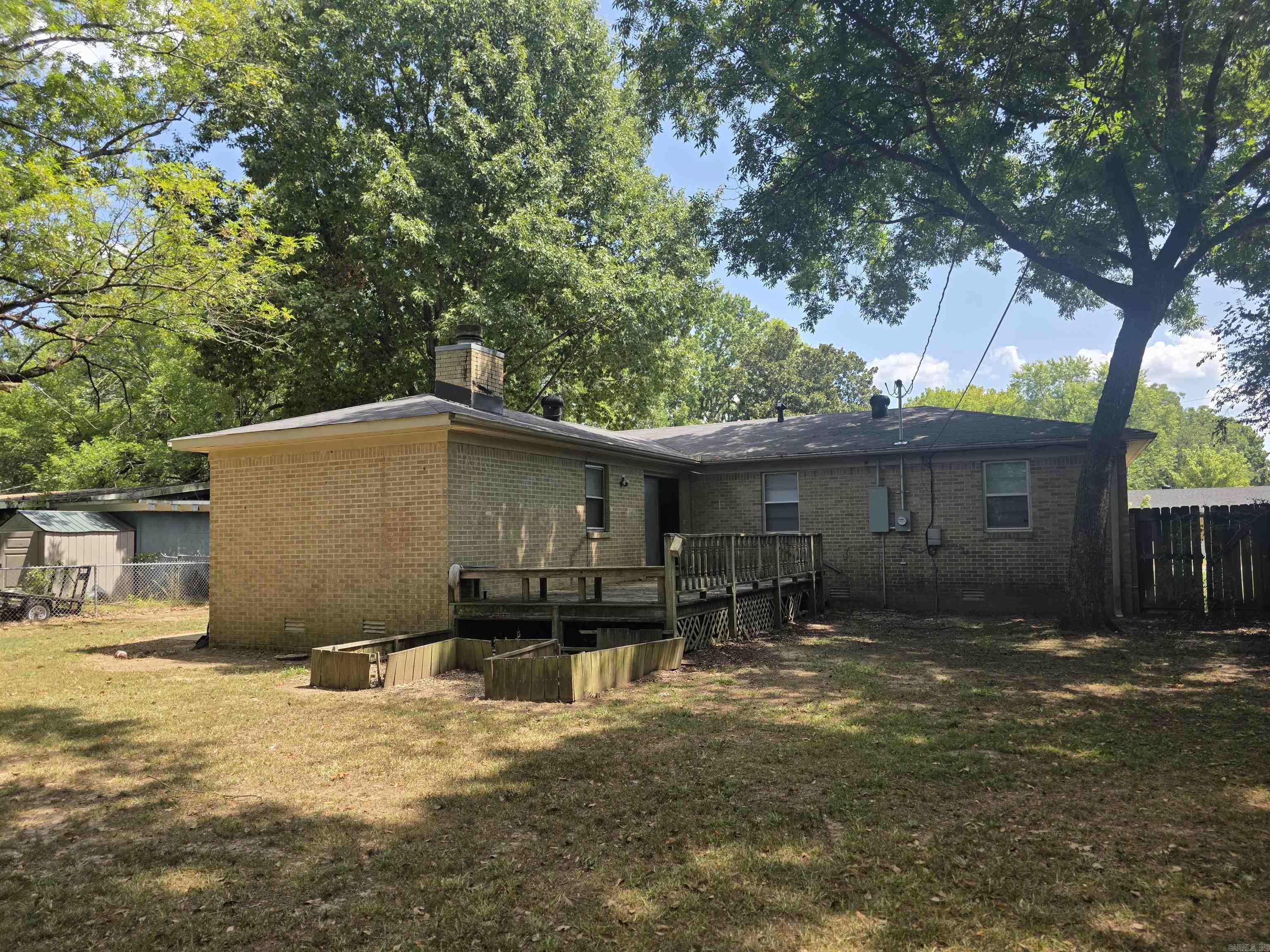 2106 Independence  Conway, AR