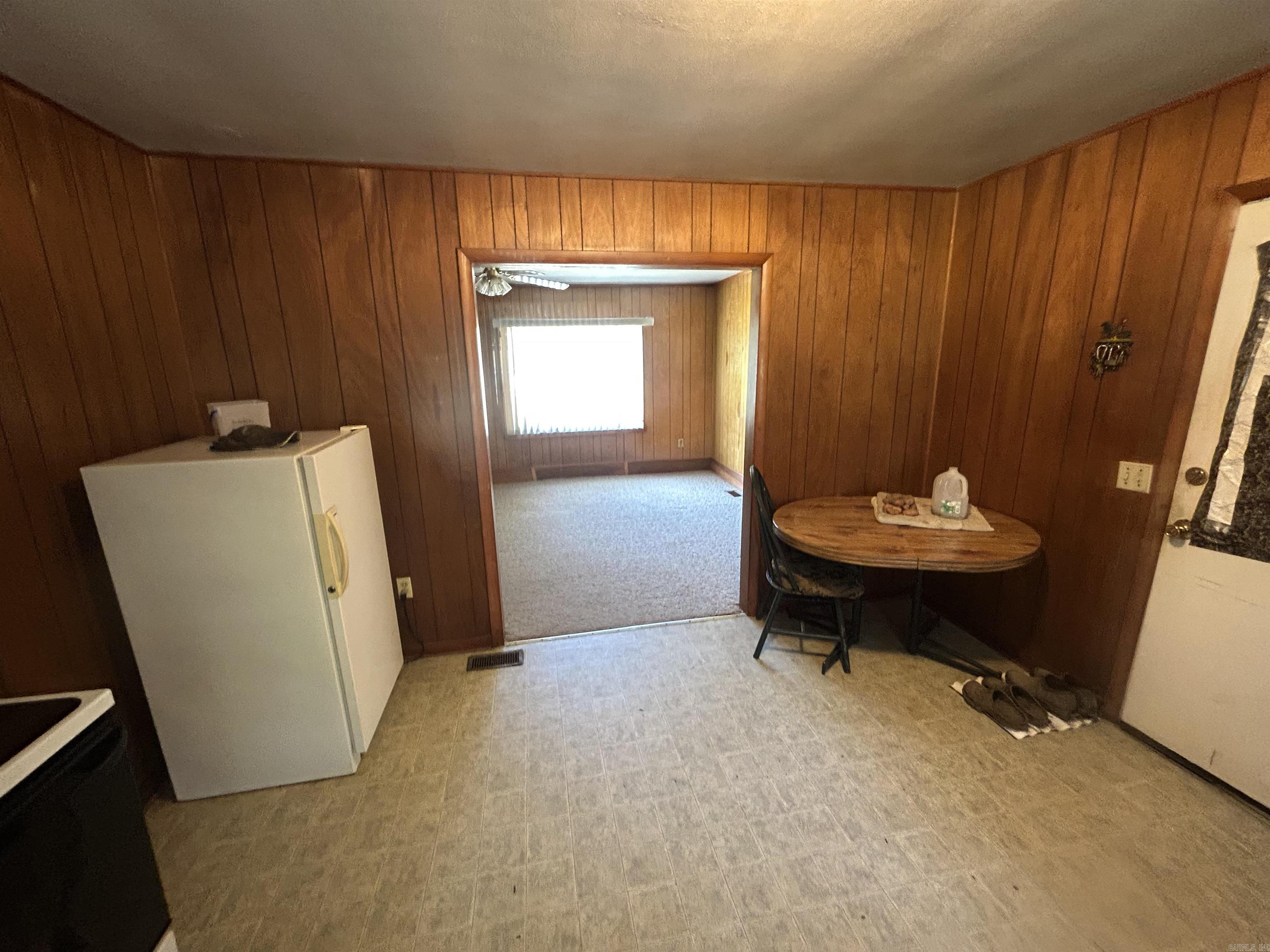 2062 N Hwy 16  Searcy, AR