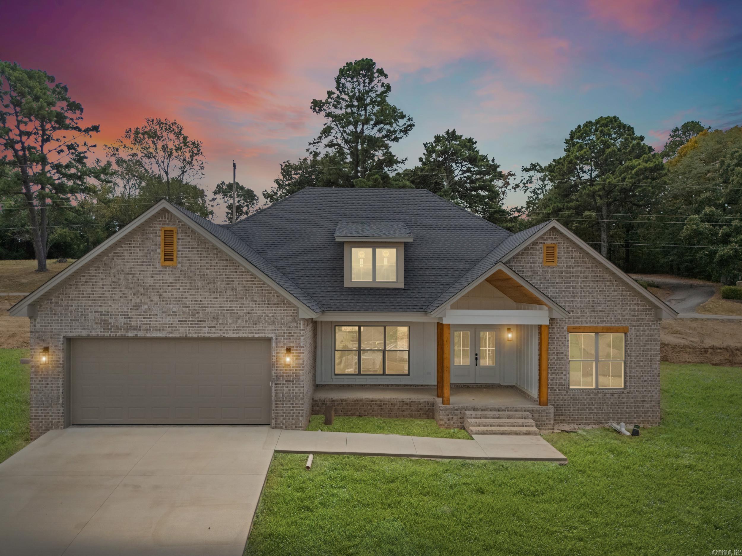 610  Adamson  Searcy, AR