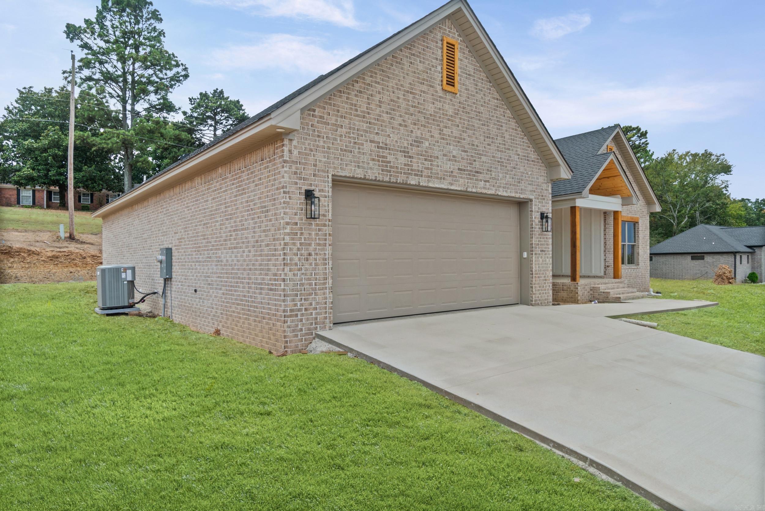 610 Adamson  Searcy, AR
