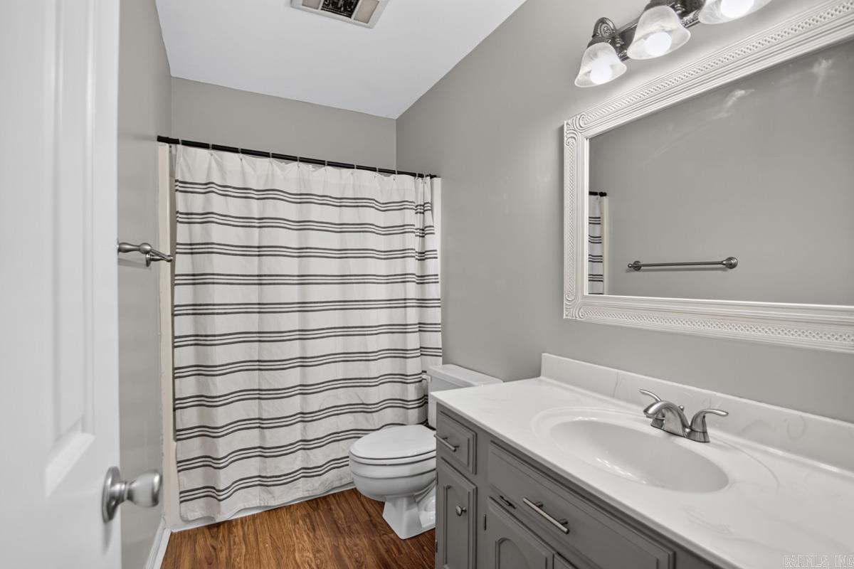27 Oak Ridge  Maumelle, AR