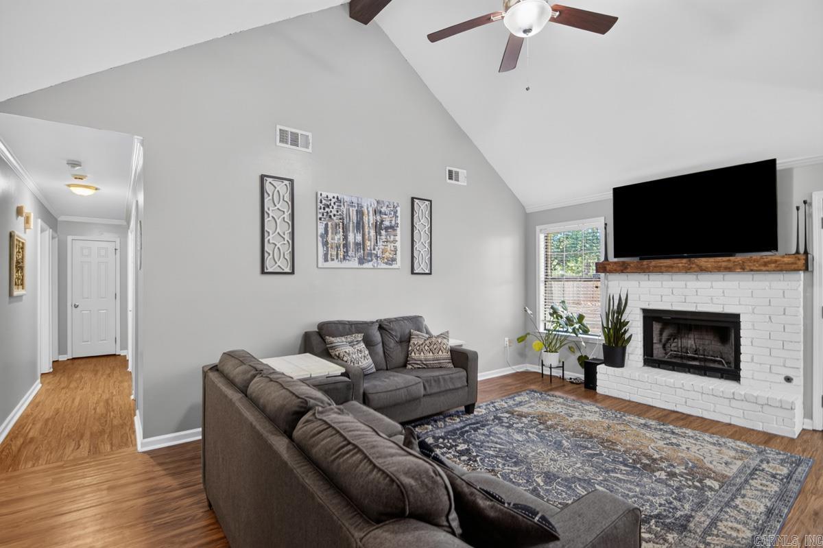 27 Oak Ridge  Maumelle, AR