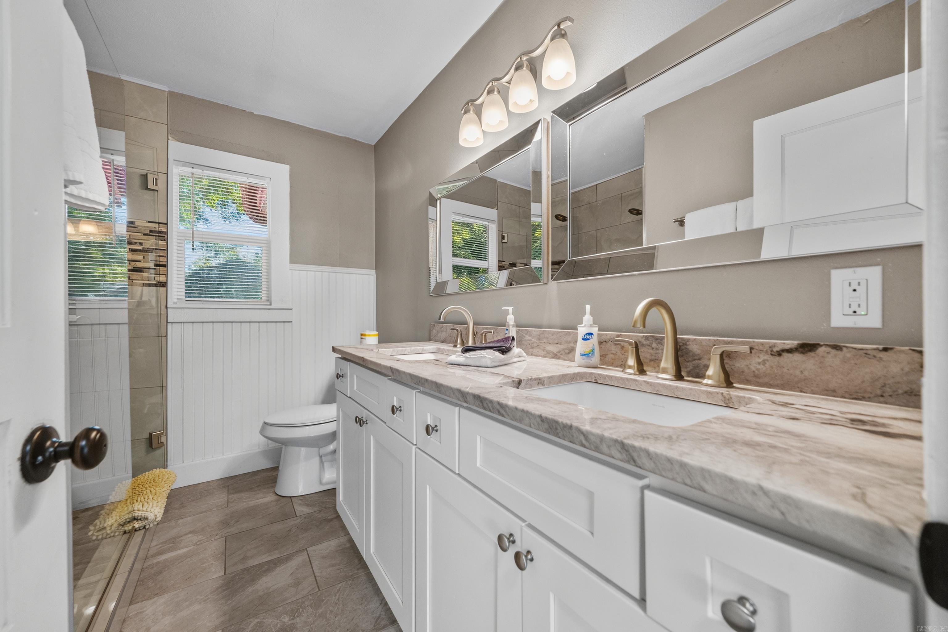 221 Hazel  Hot Springs, AR