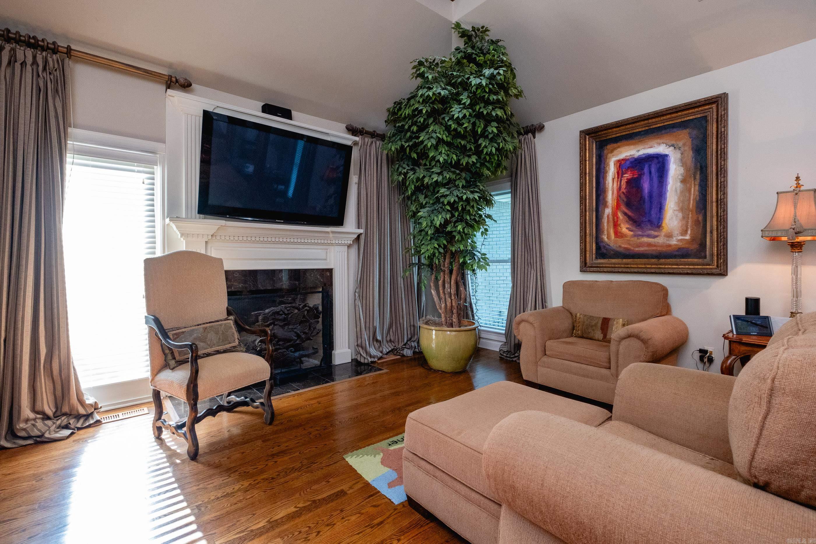 66 Chenal Circle  Little Rock, AR