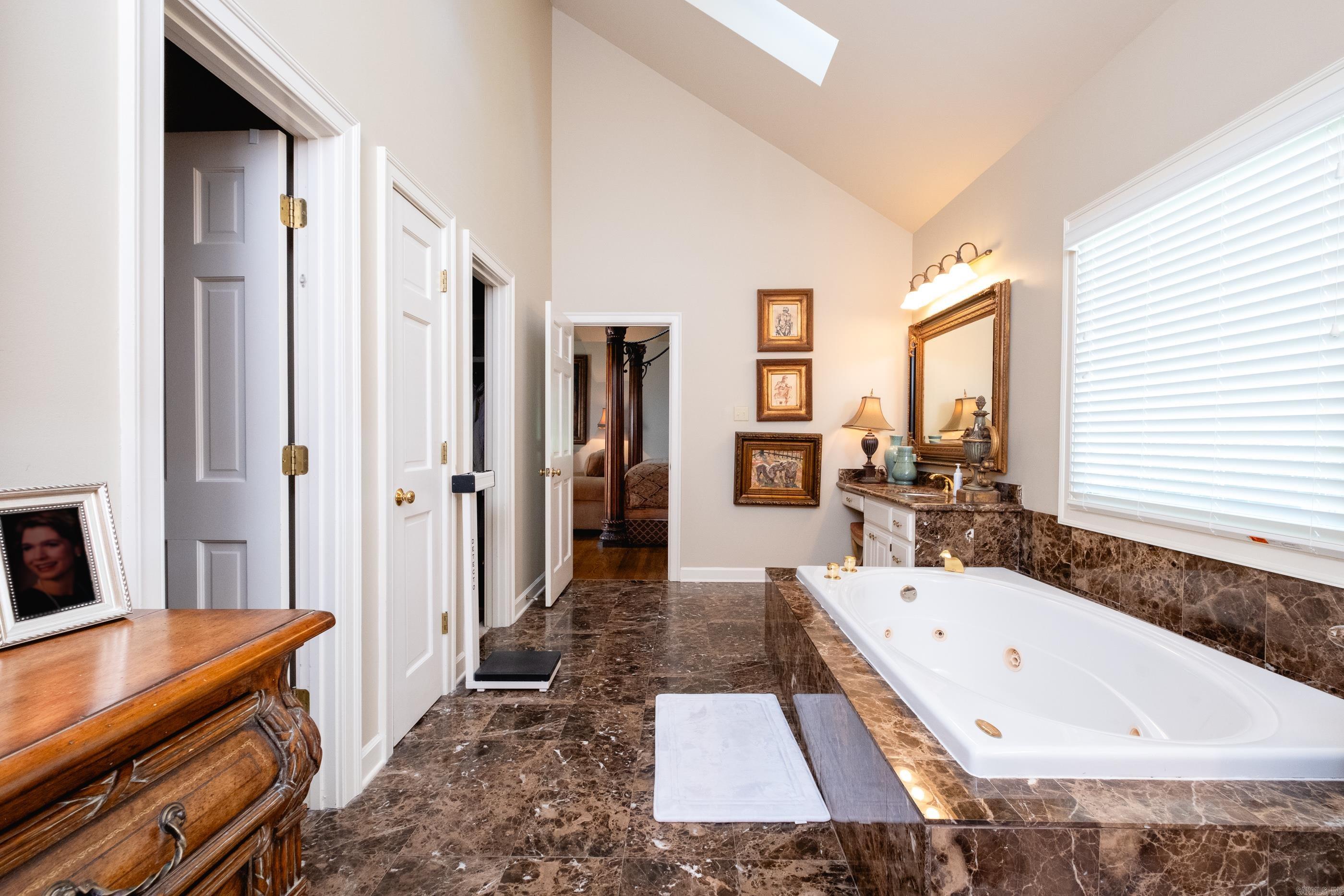 66 Chenal Circle  Little Rock, AR