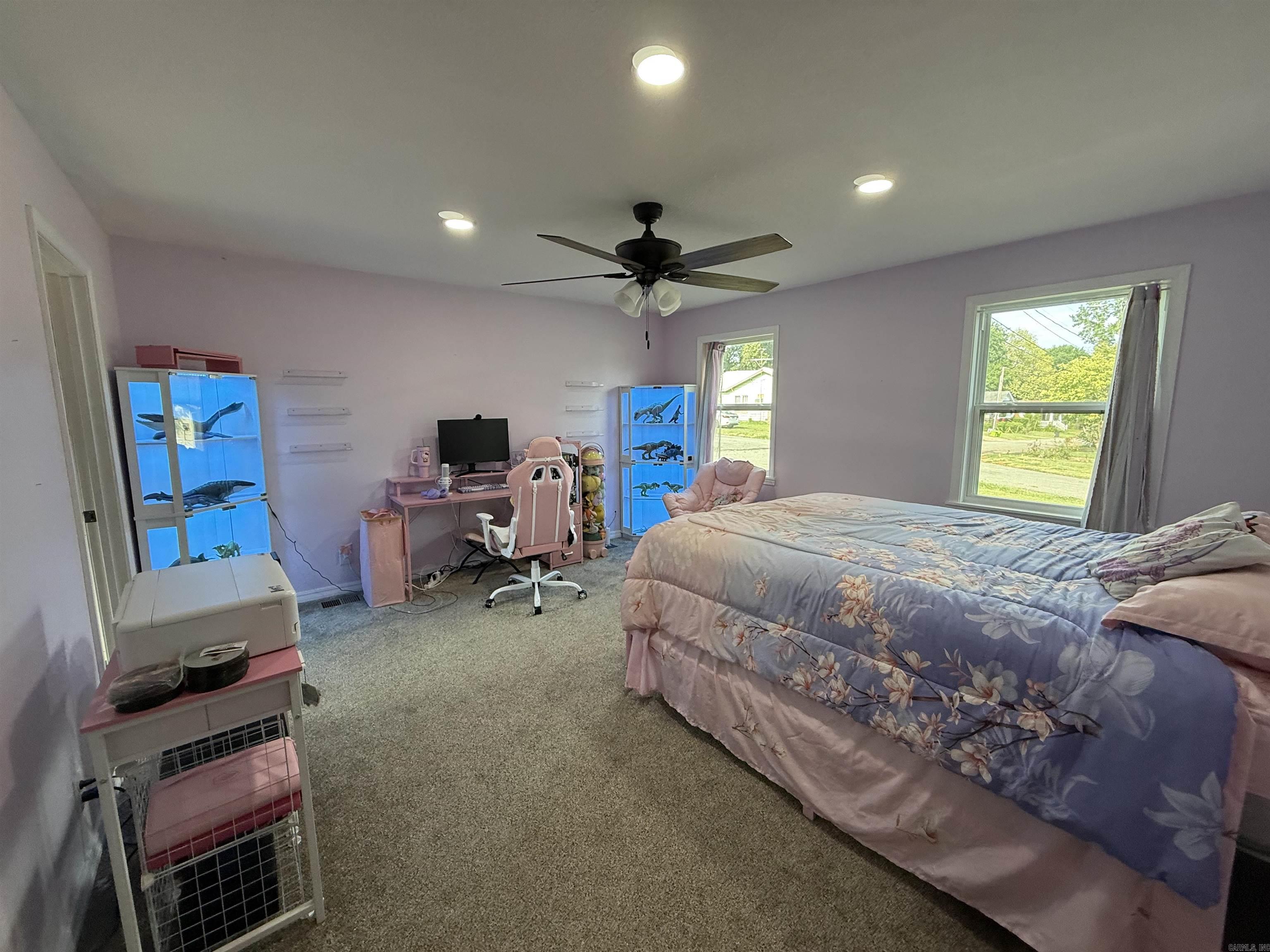 305 Farris  Clarksville, AR