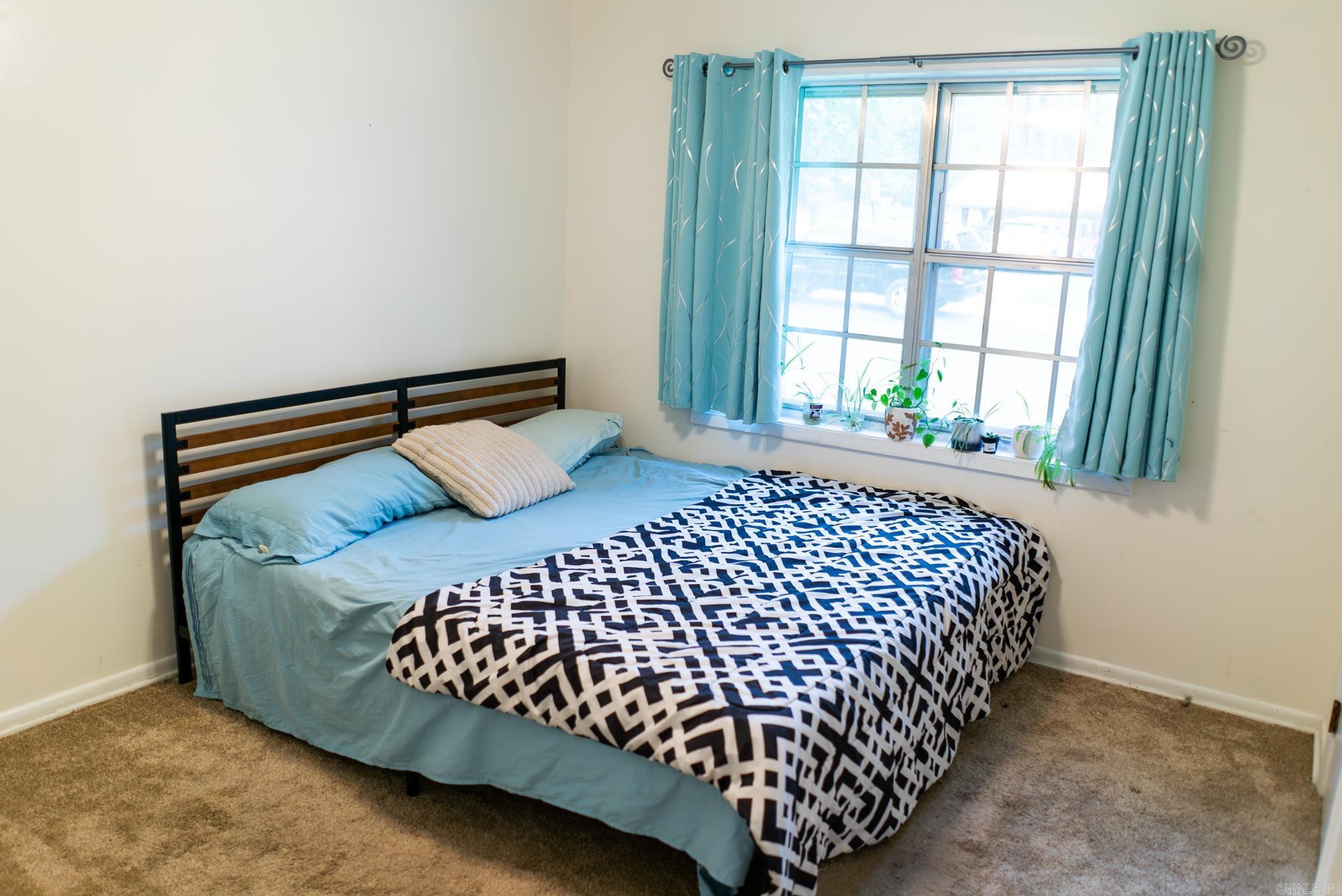 177 Center  Monticello, AR