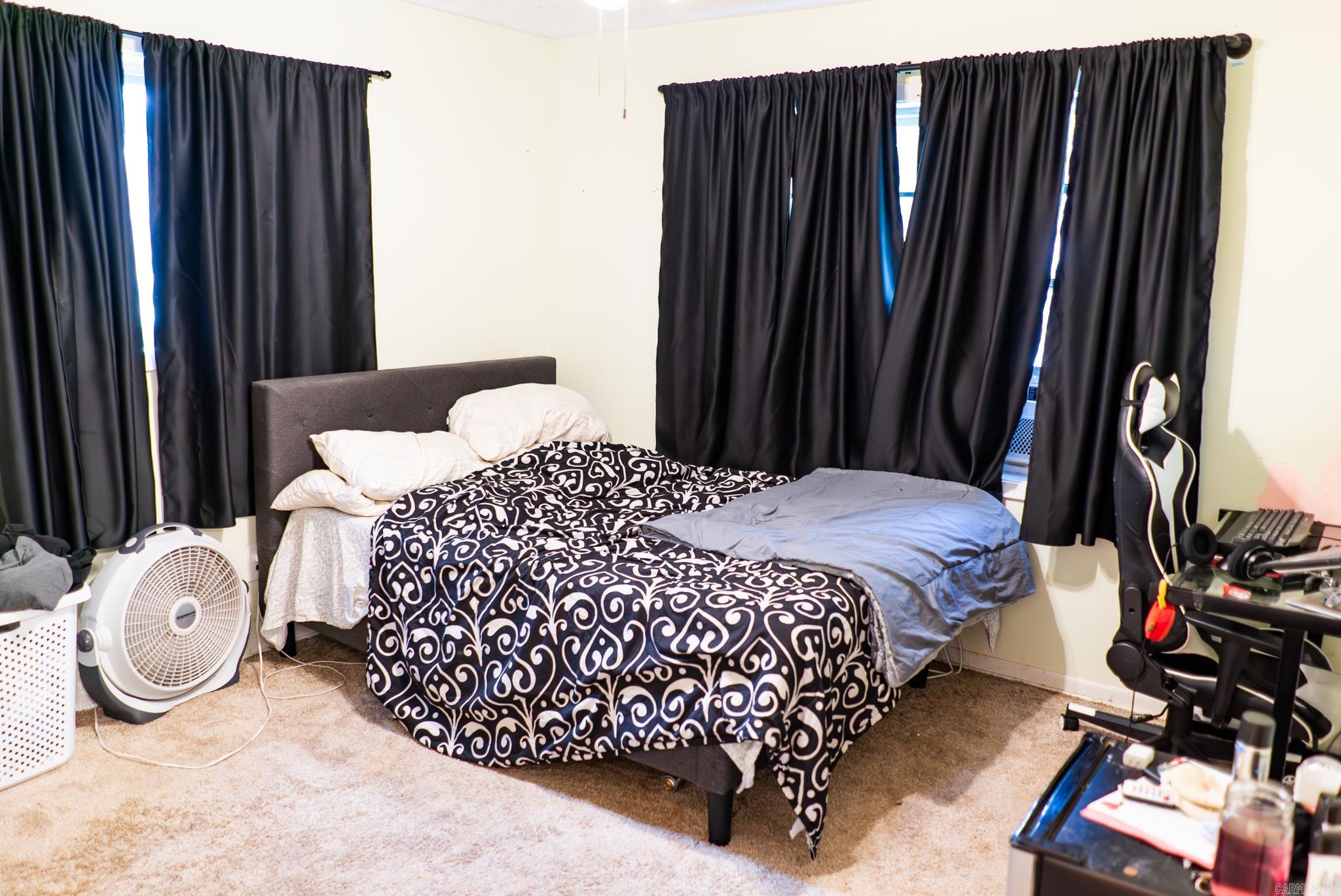 177 Center  Monticello, AR