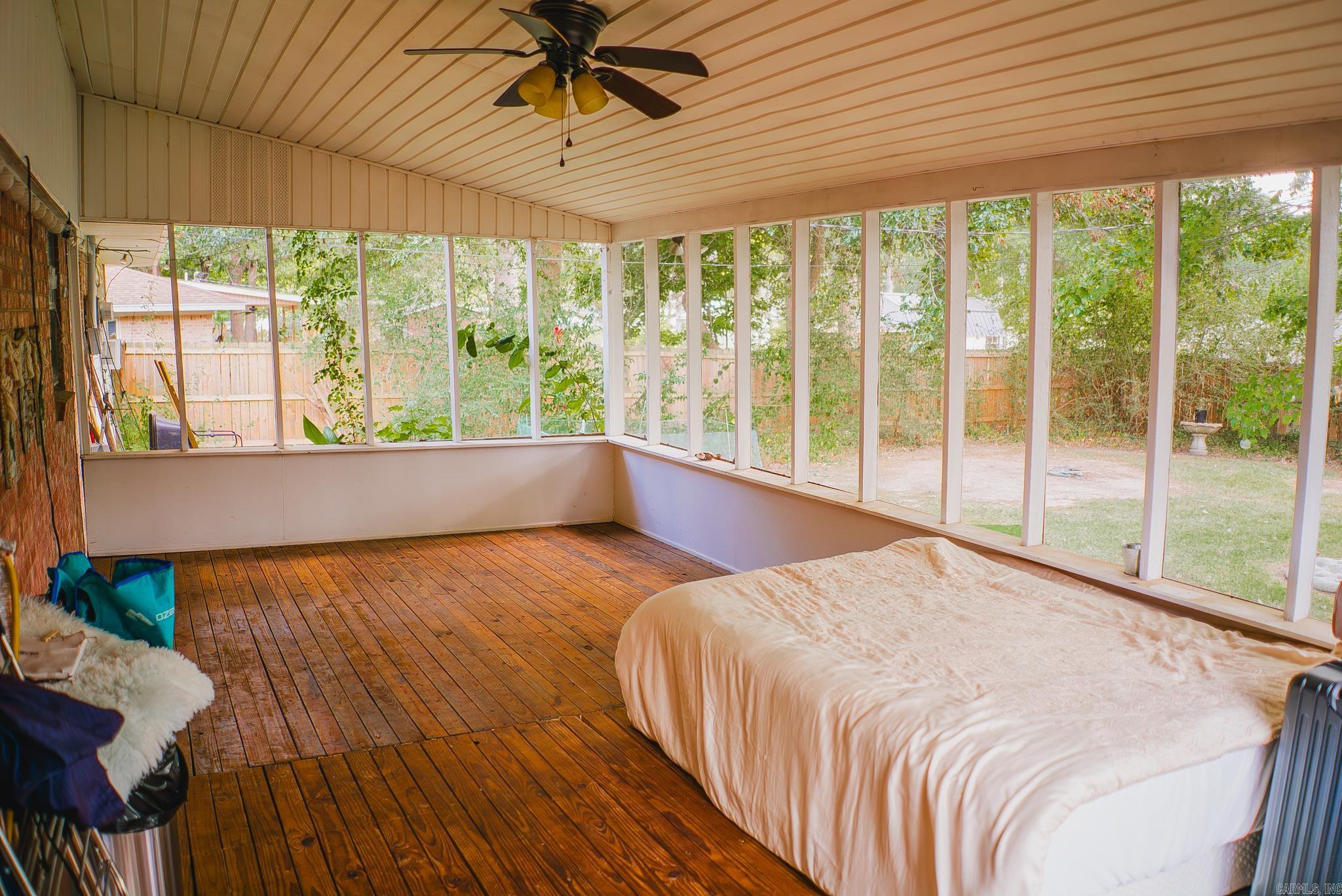 177 Center  Monticello, AR