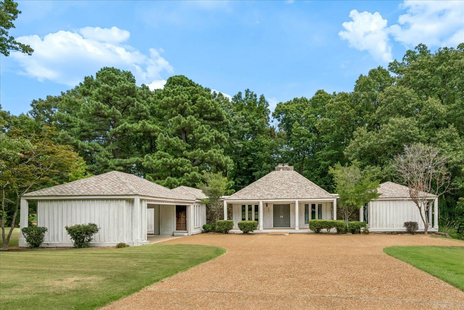 232  Summit  Forrest City, AR