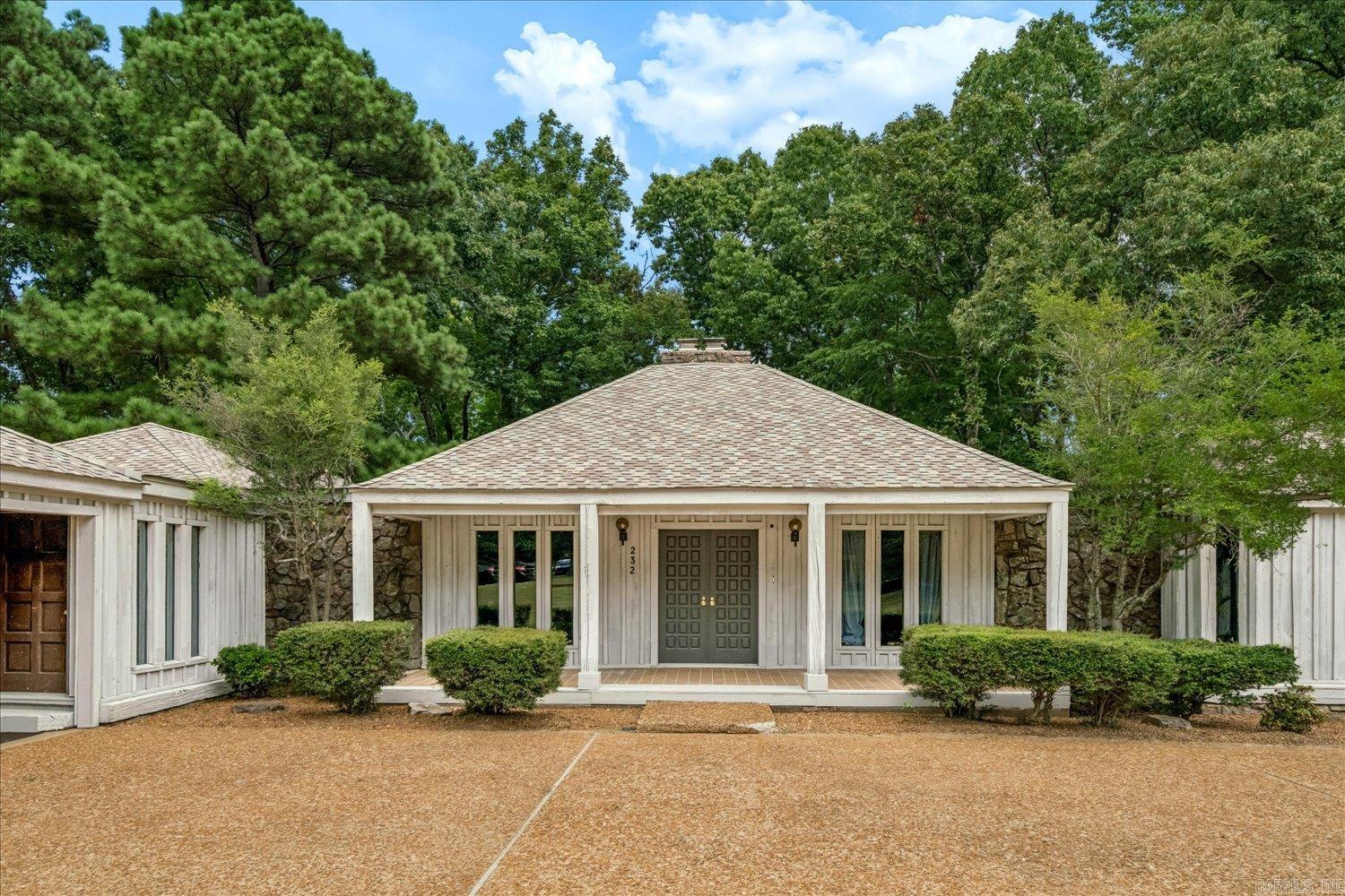 232 Summit  Forrest City, AR