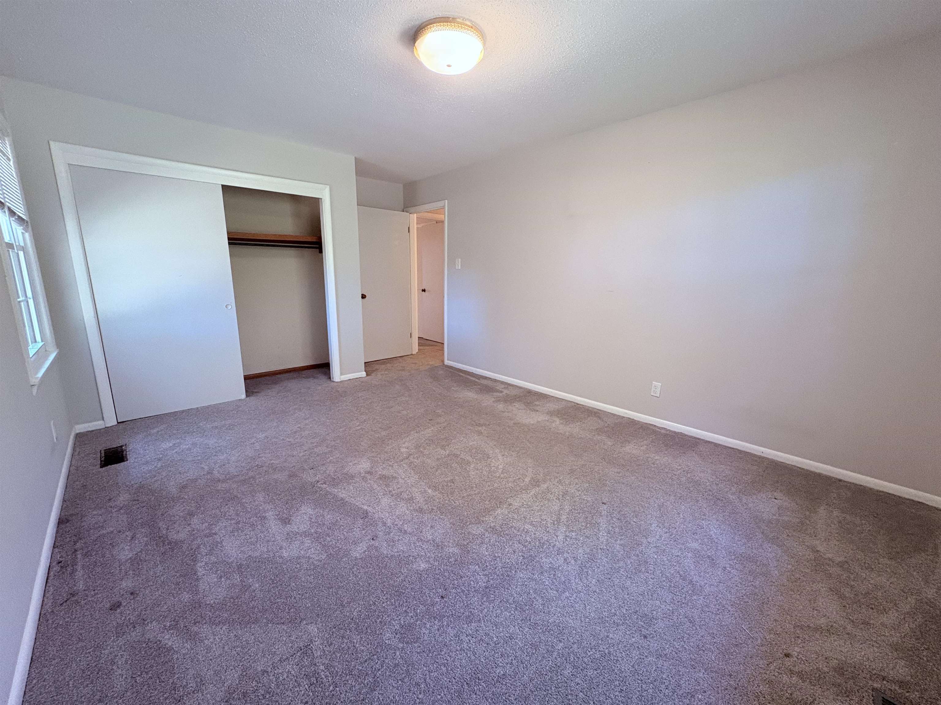 352 Hwy 62/412  Ash Flat, AR
