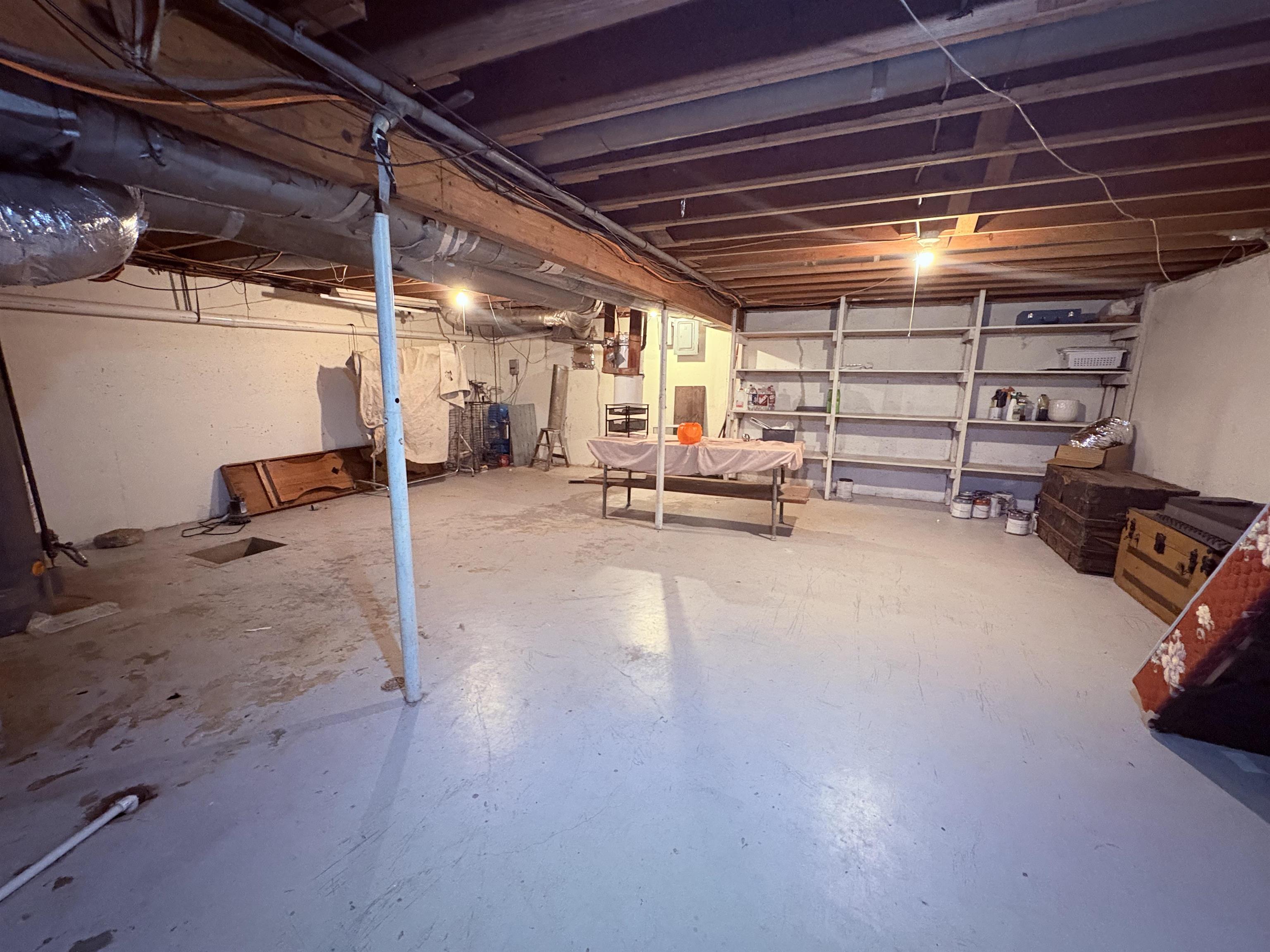 352 Hwy 62/412  Ash Flat, AR