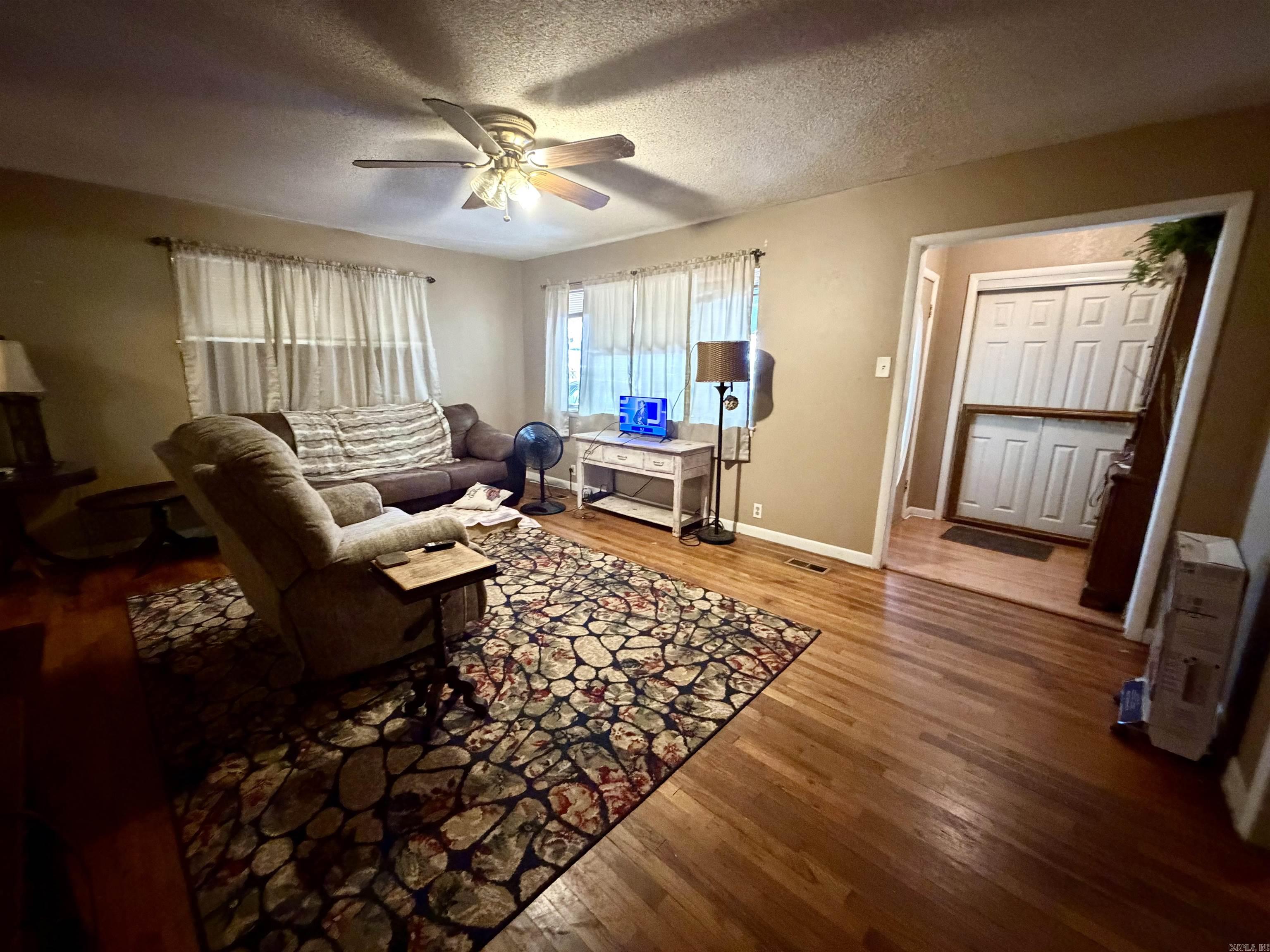 204 S Second  Benton, AR