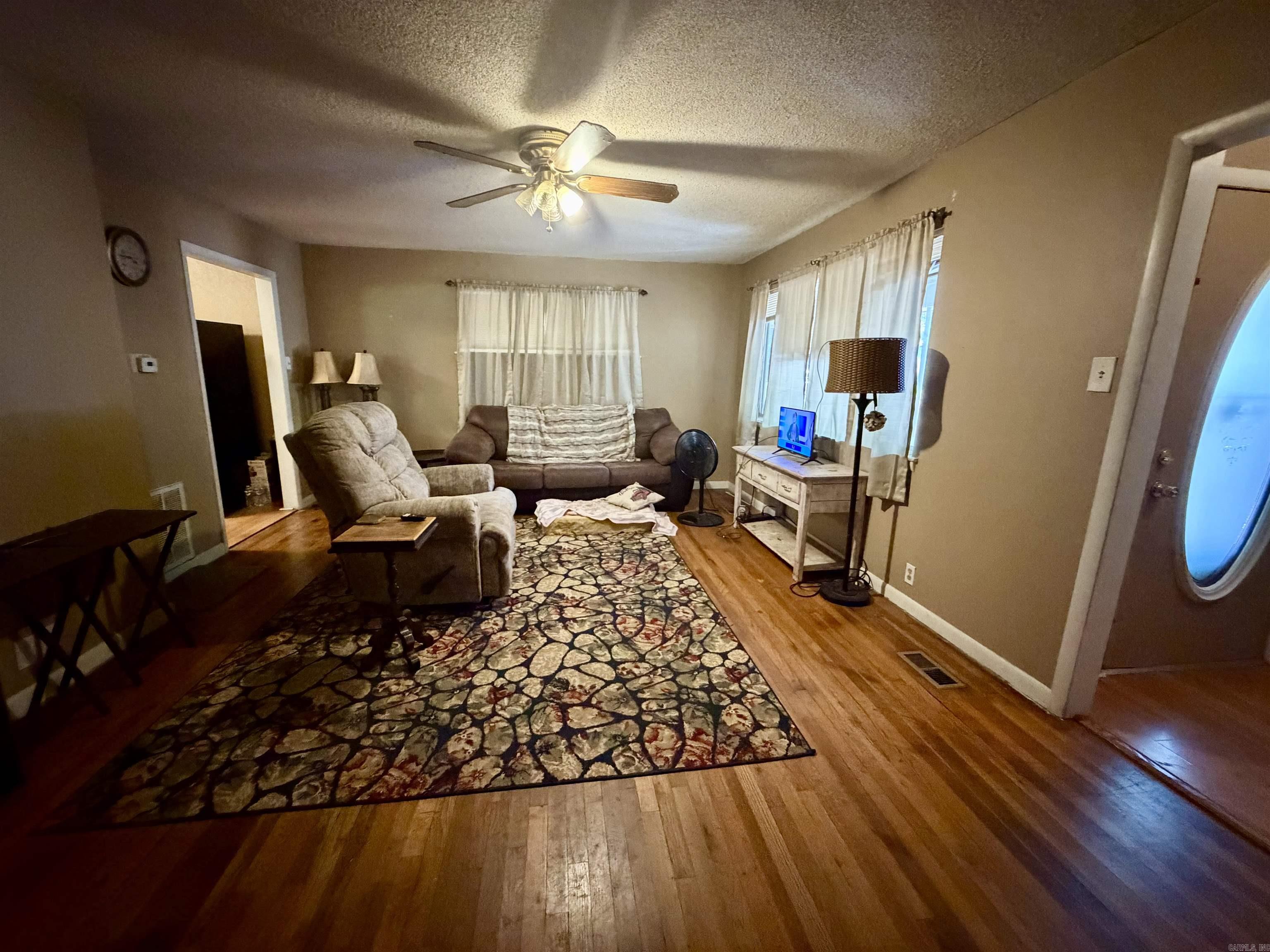204 S Second  Benton, AR