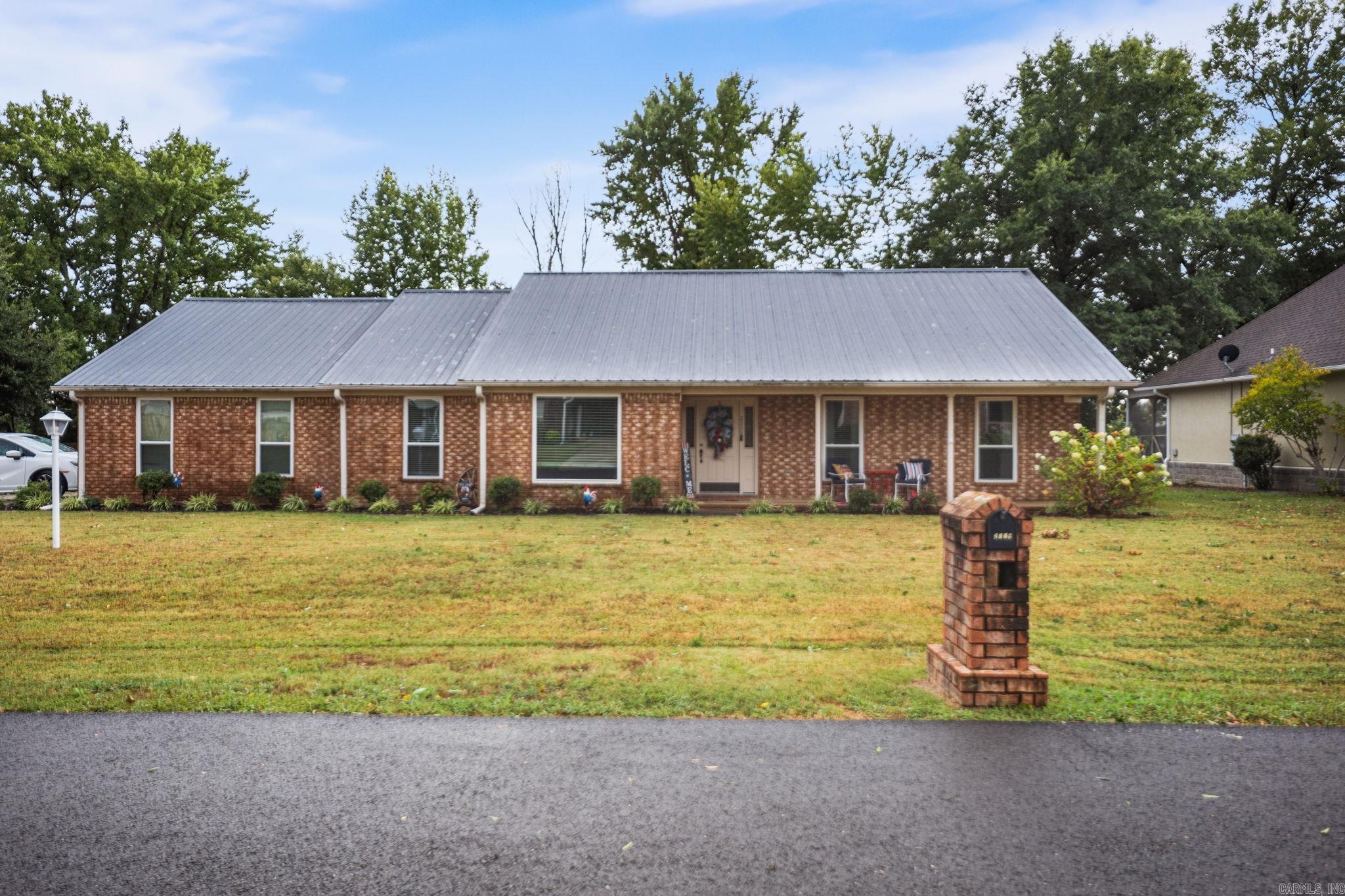 2115  Duane  Beebe, AR