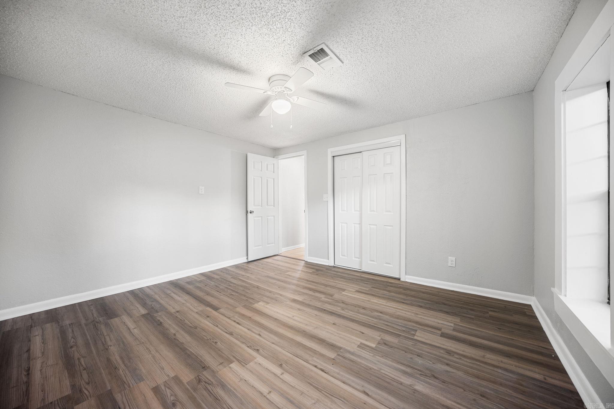 1100 W Mcrae  Searcy, AR