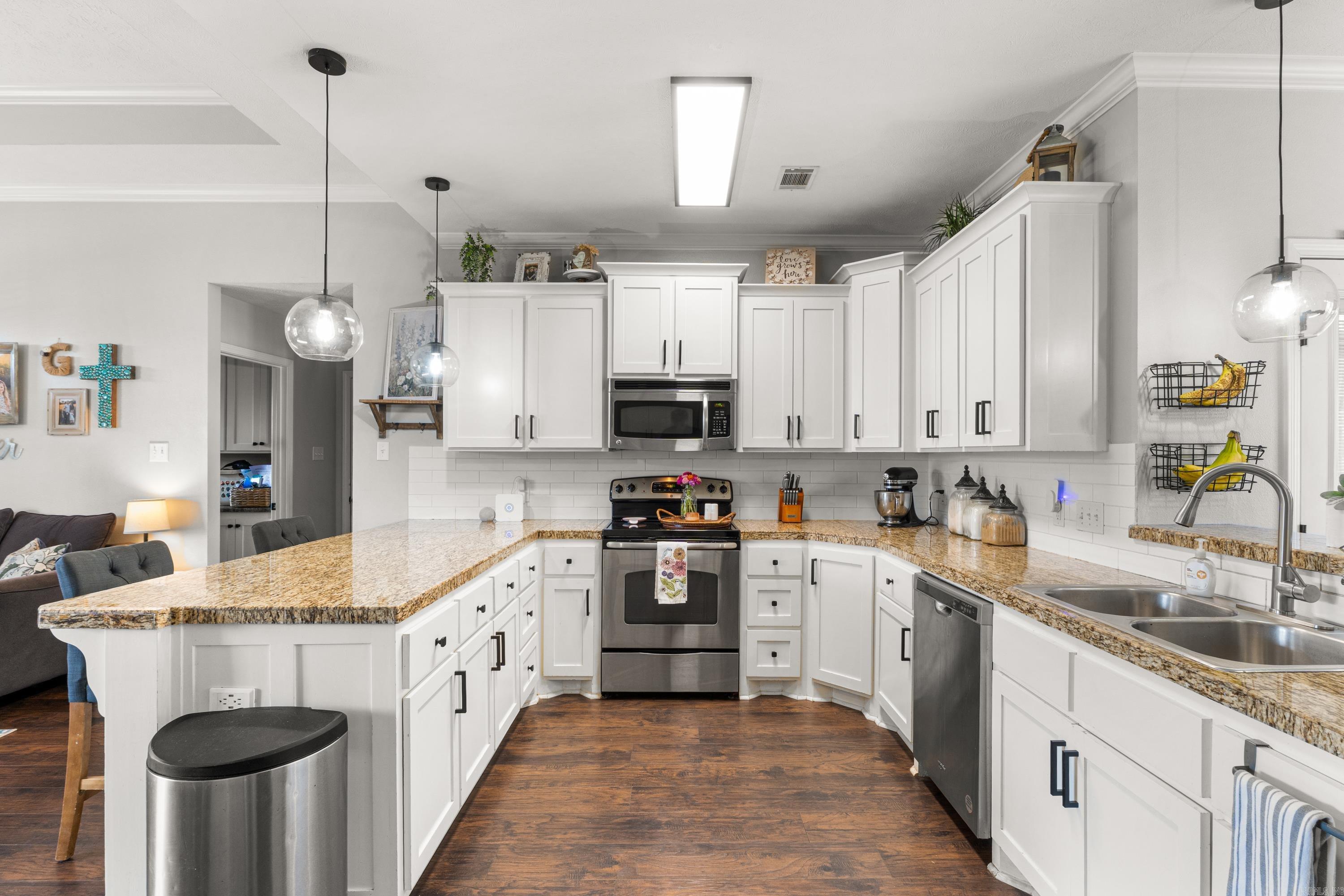 1705 Gardenia  Conway, AR