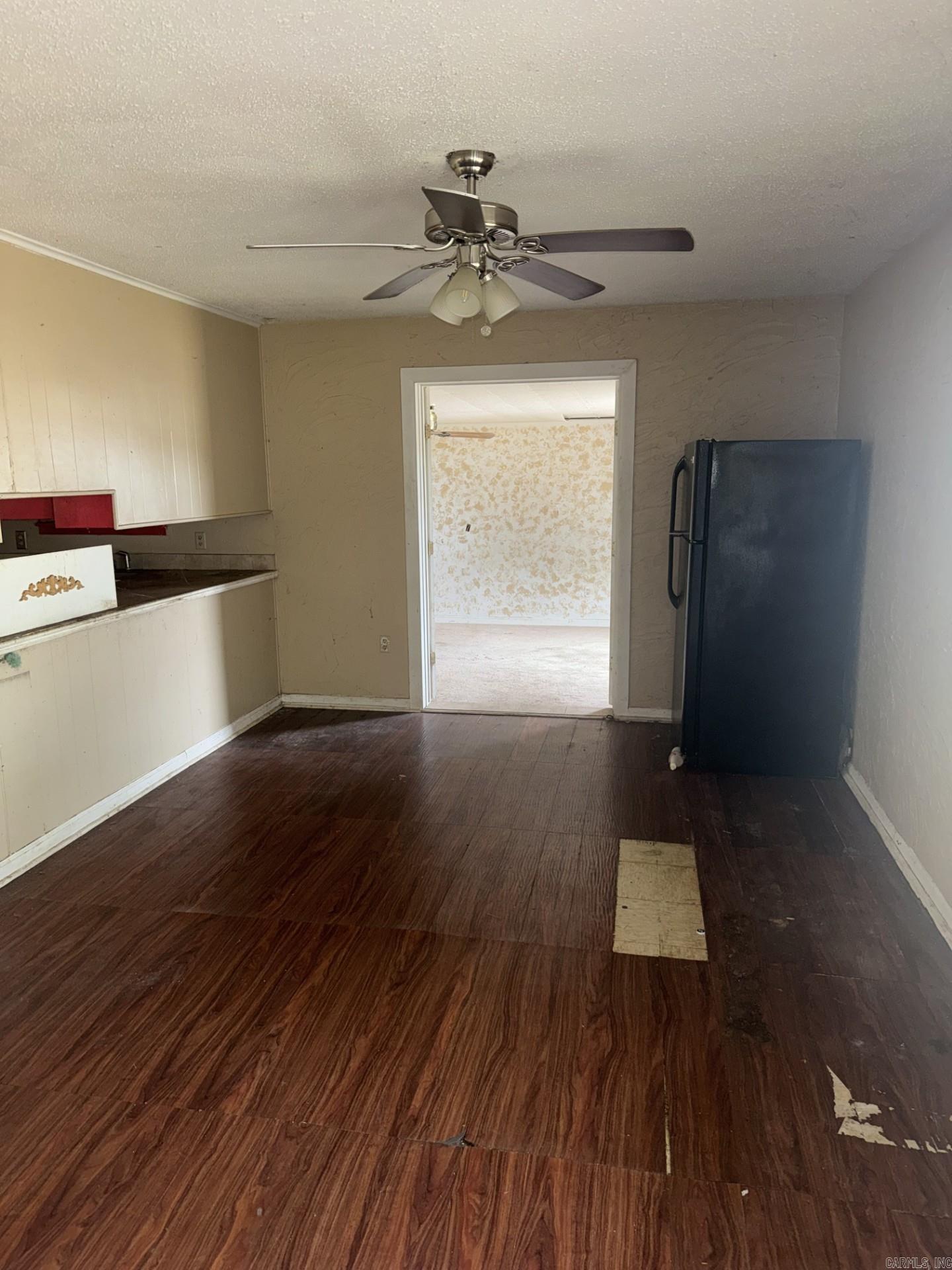 1108 S Oak St  Stuttgart, AR