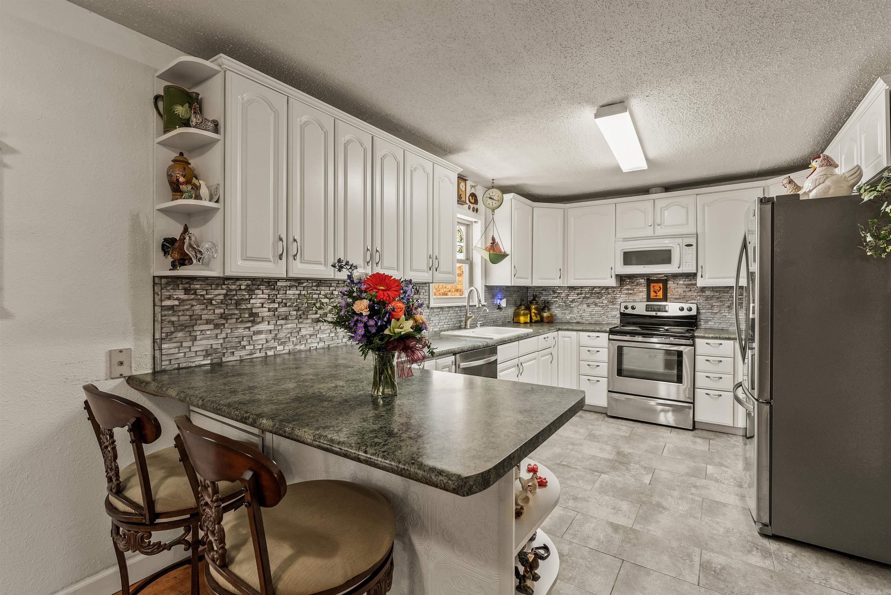 564 Green Tree  Clinton, AR