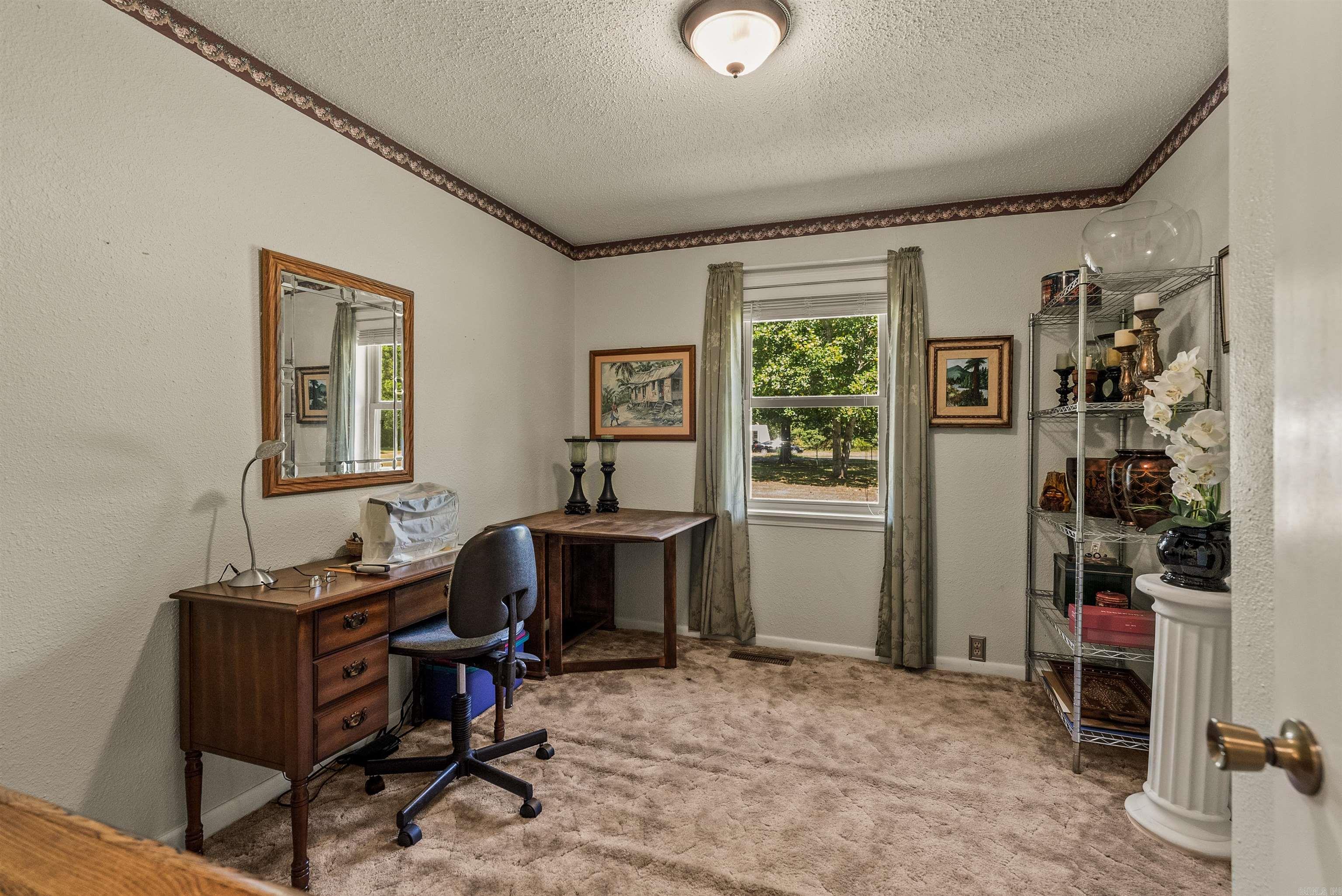 564 Green Tree  Clinton, AR