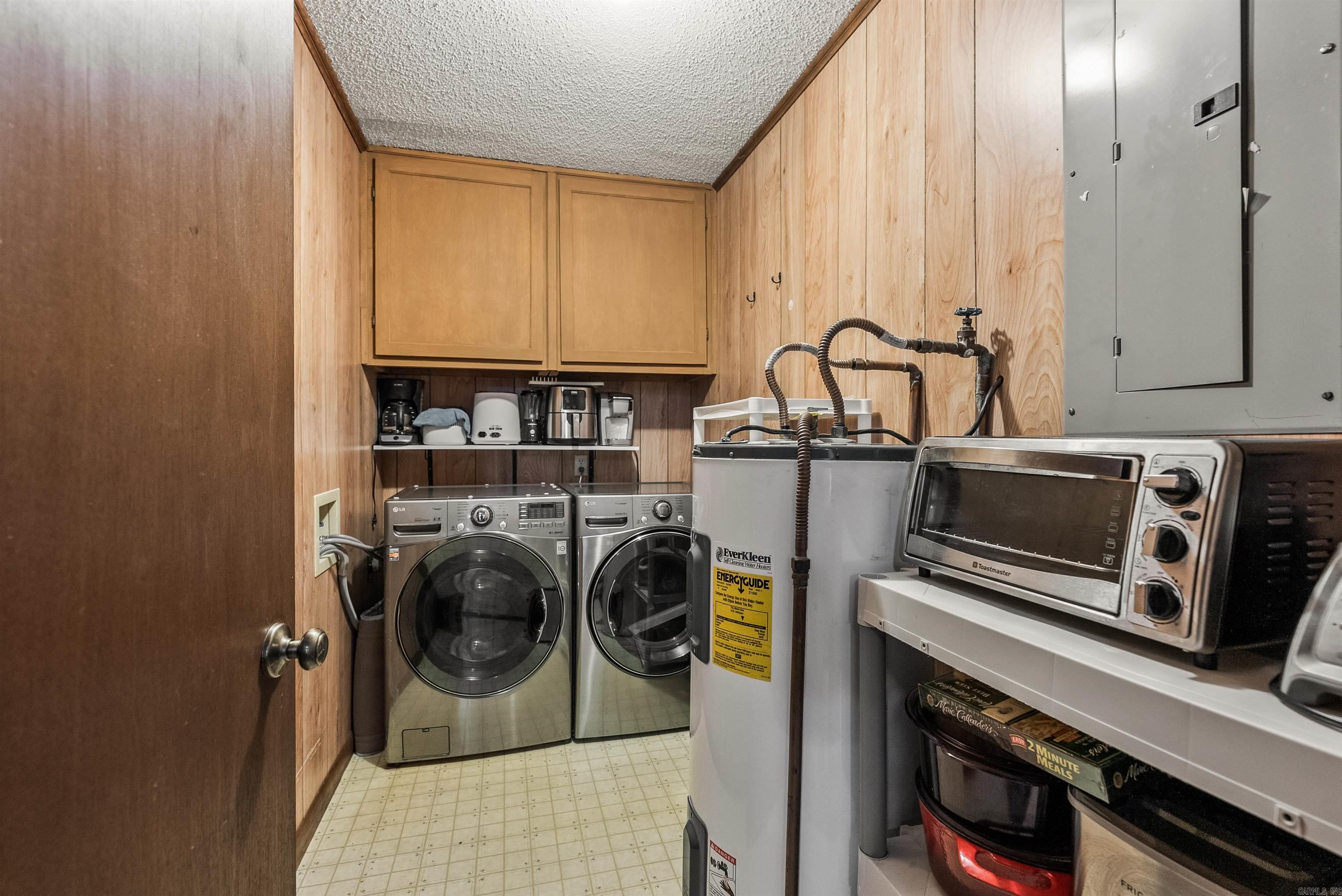 564 Green Tree  Clinton, AR